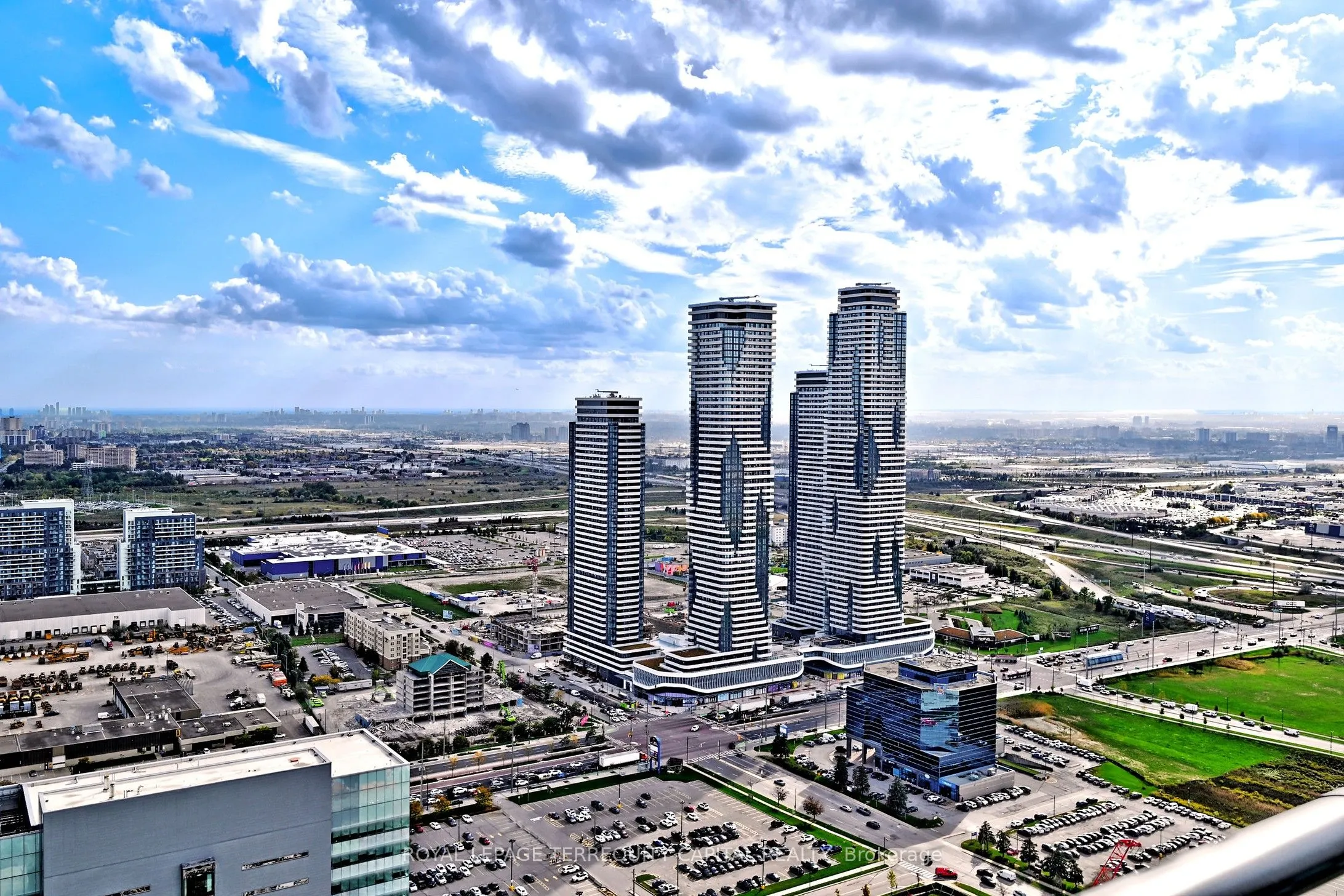 5 Buttermill Avenue, #4808