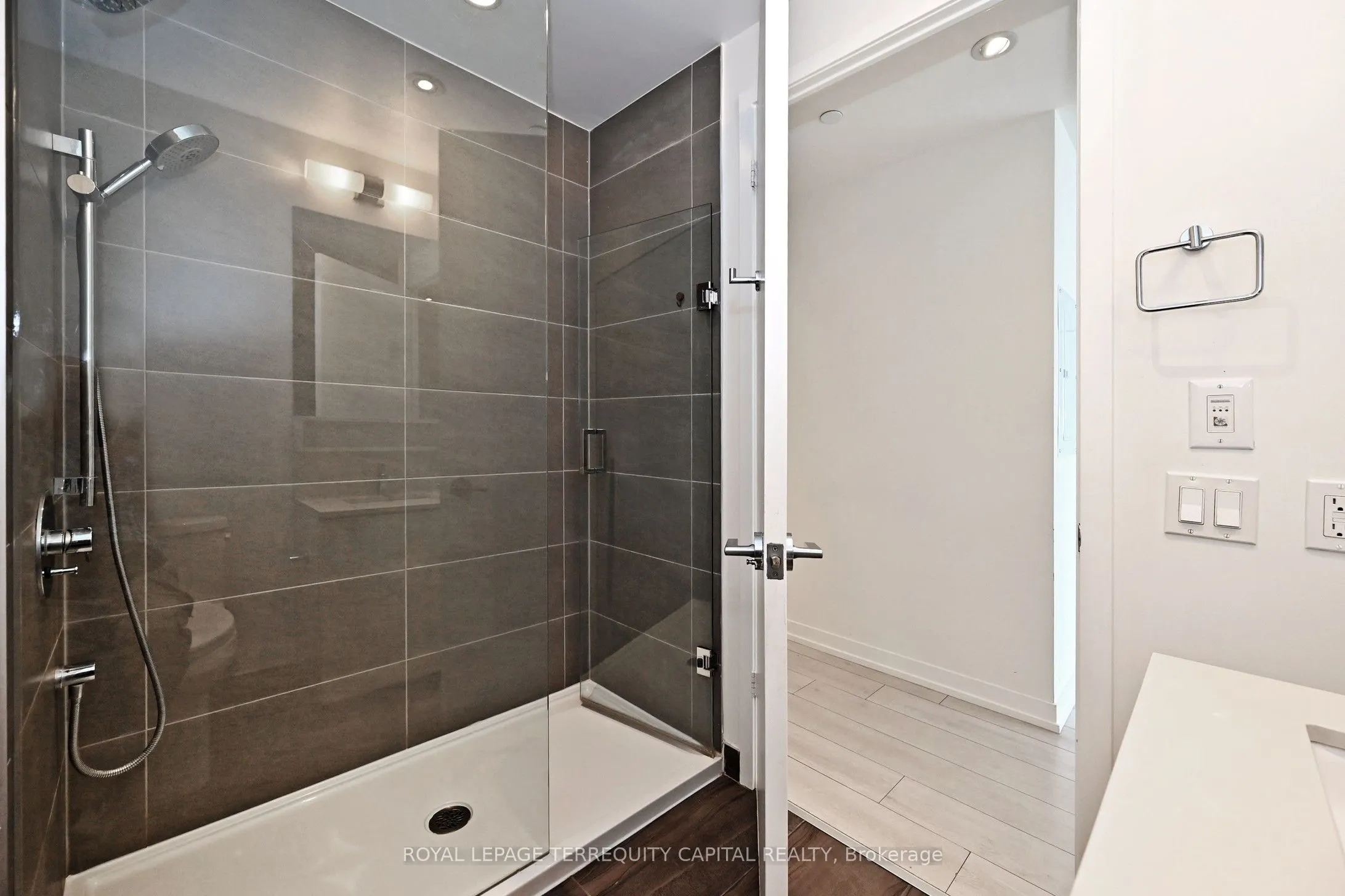 5 Buttermill Avenue, #4808