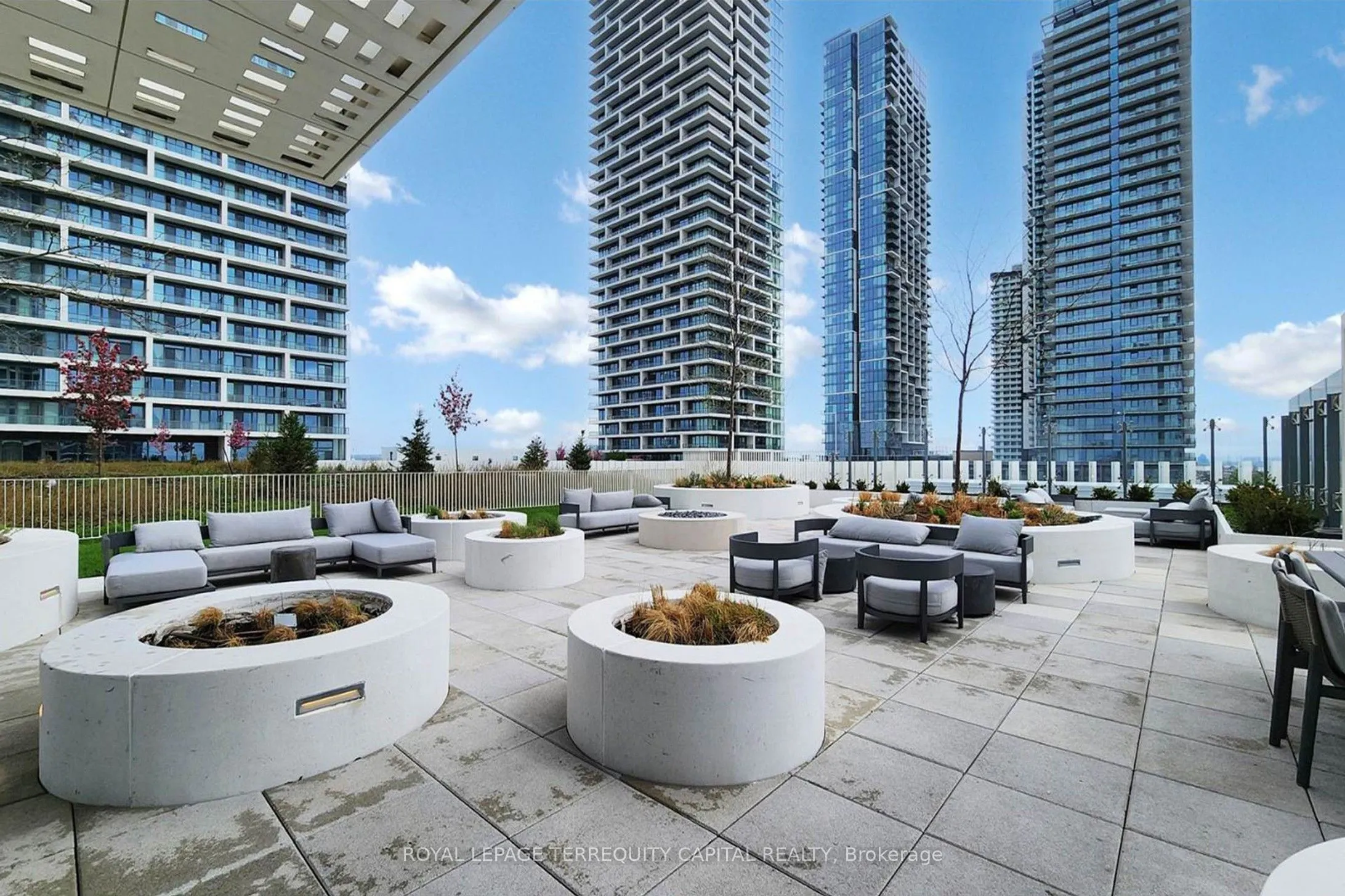 5 Buttermill Avenue, #4808