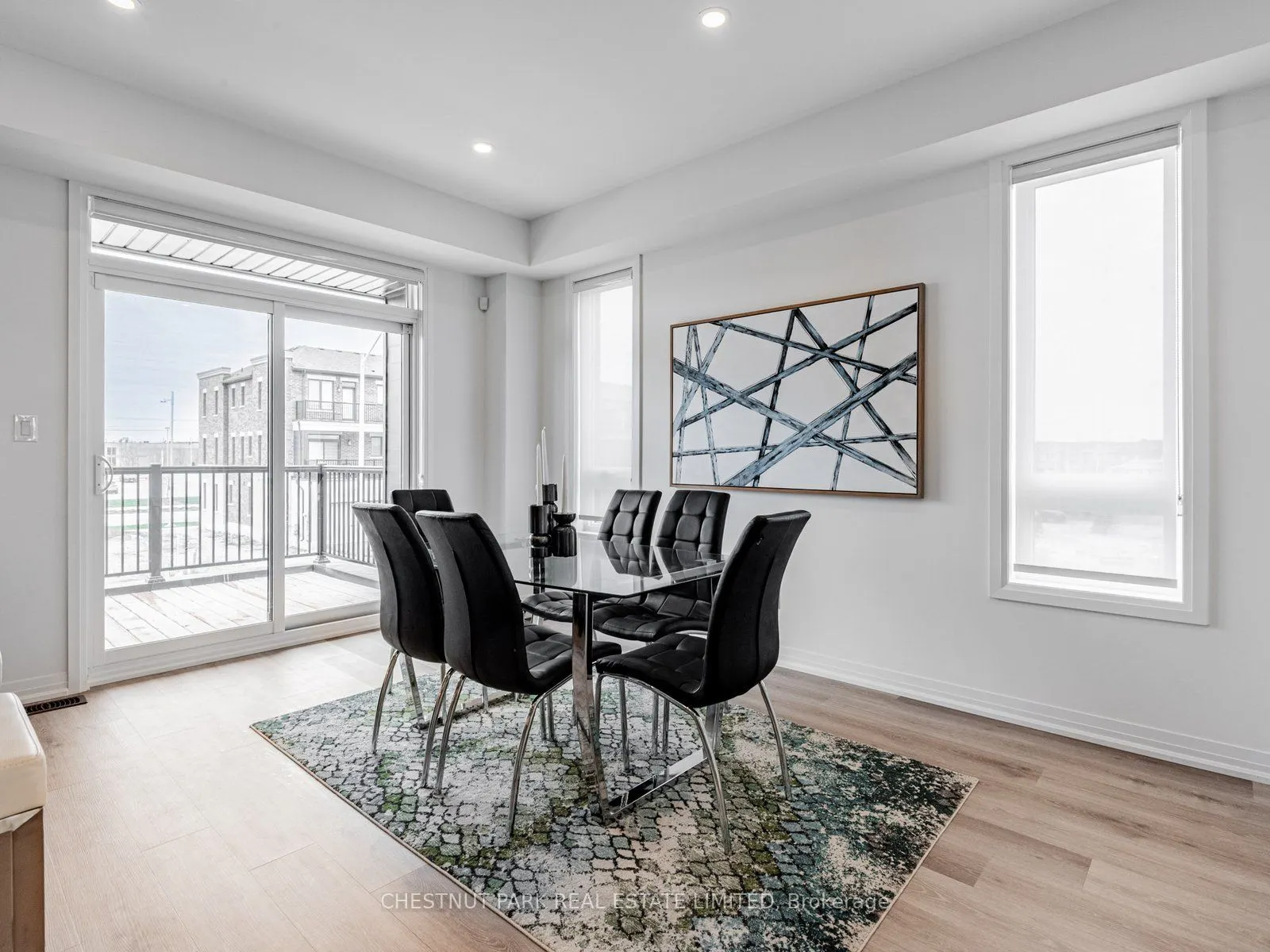 50 Robert Eaton Avenue