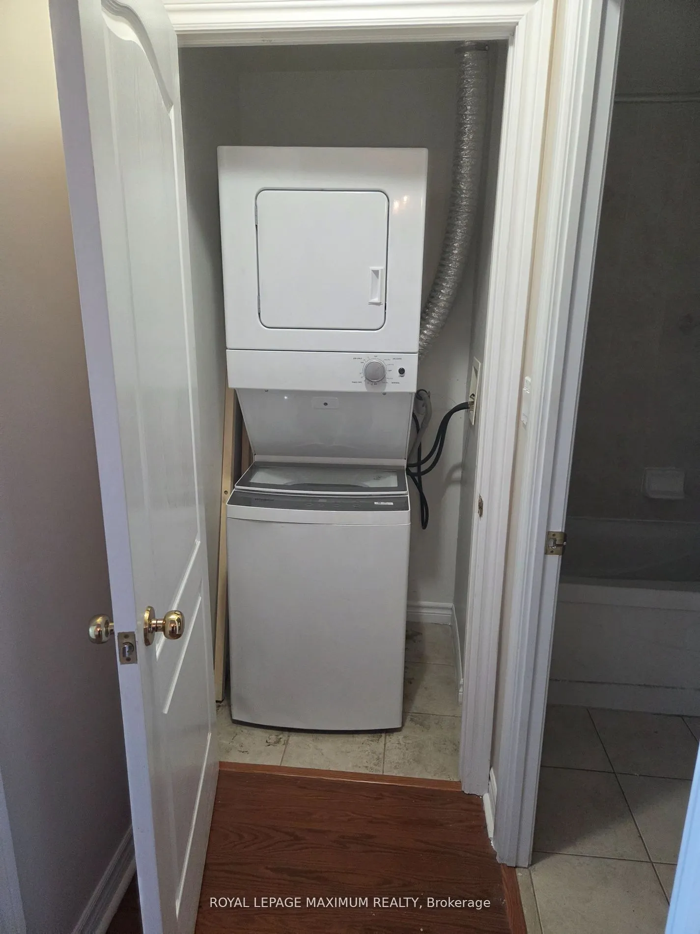 88 Promenade Circle, #302