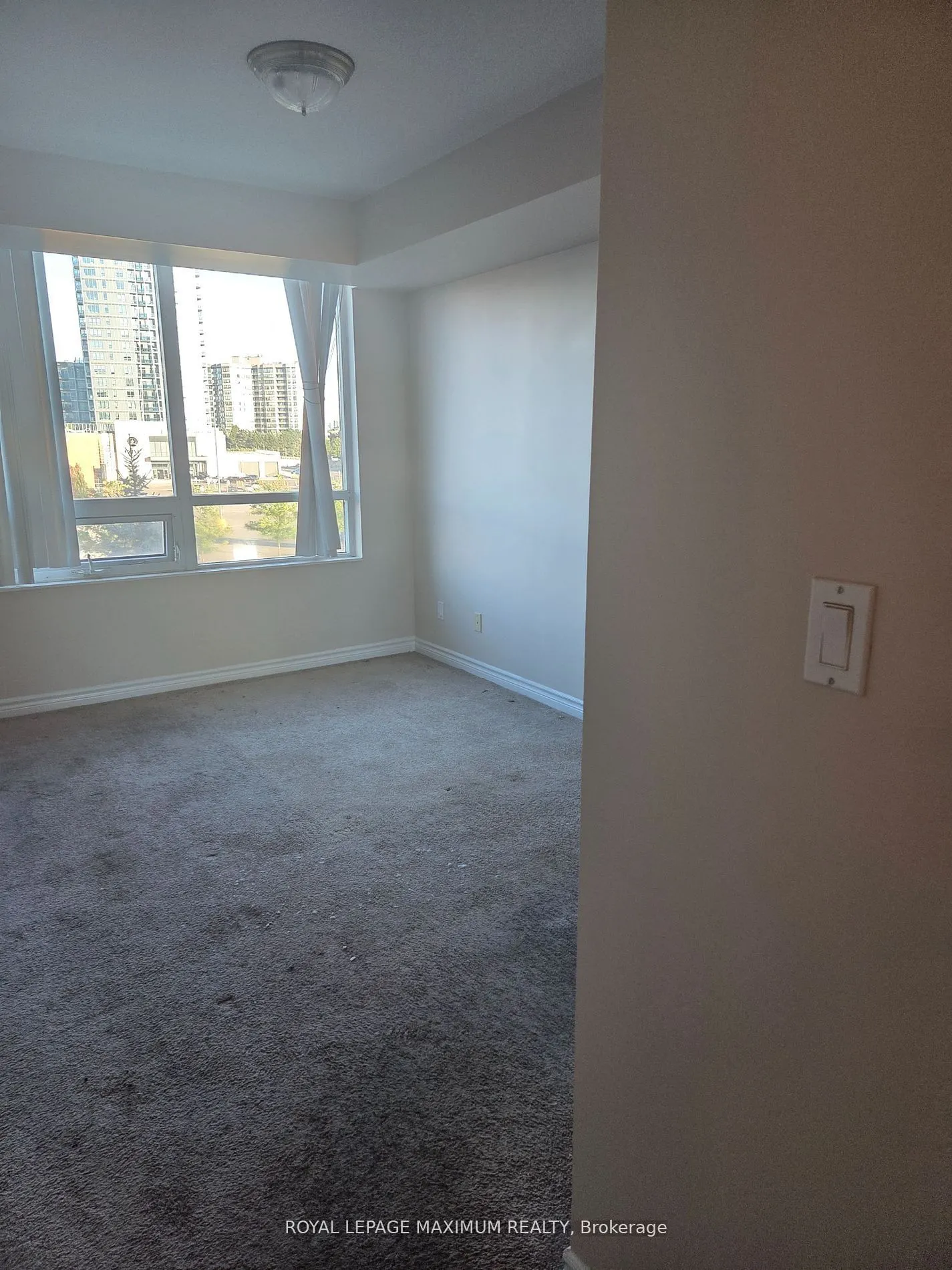 88 Promenade Circle, #302