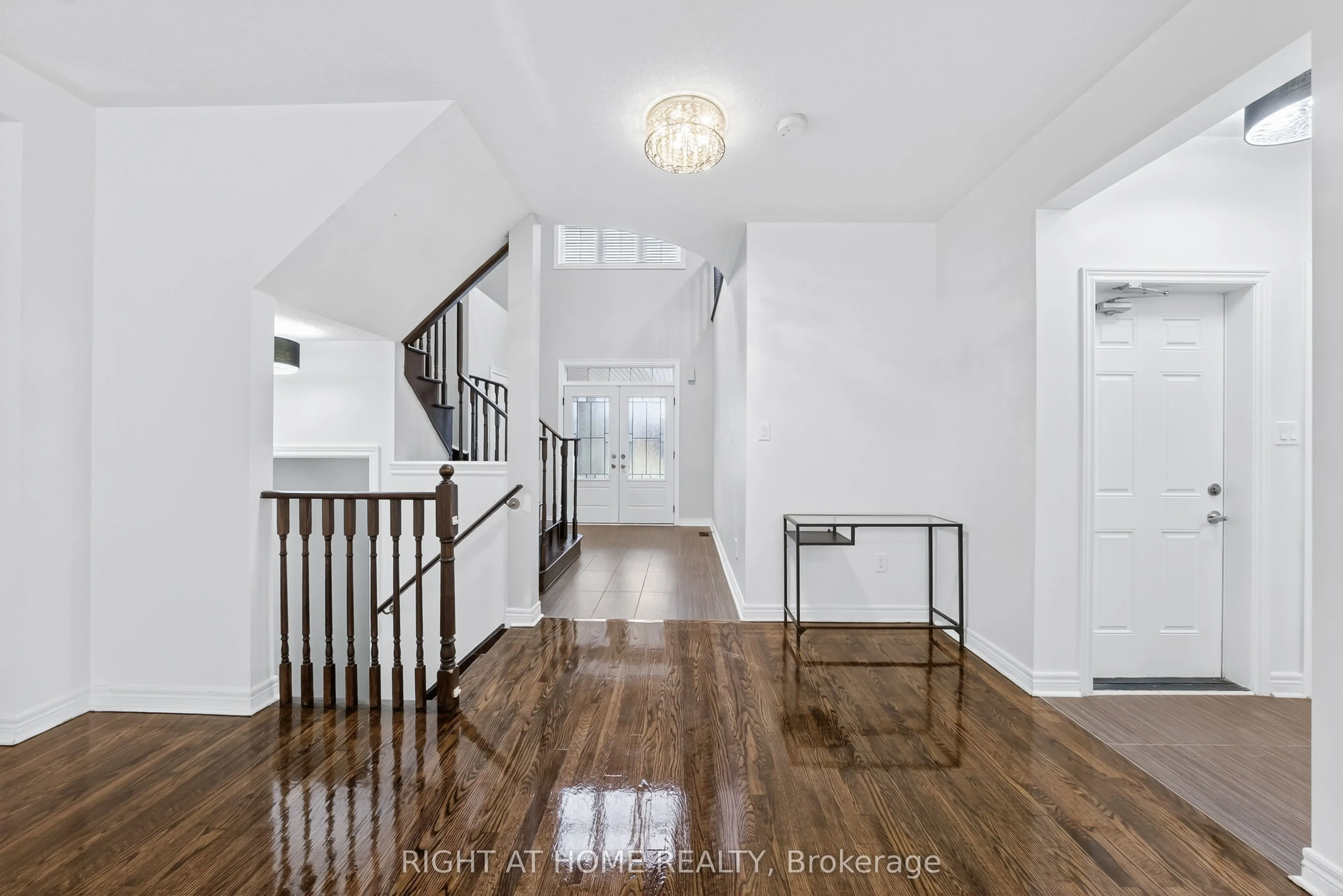 193 Blue Dasher Boulevard