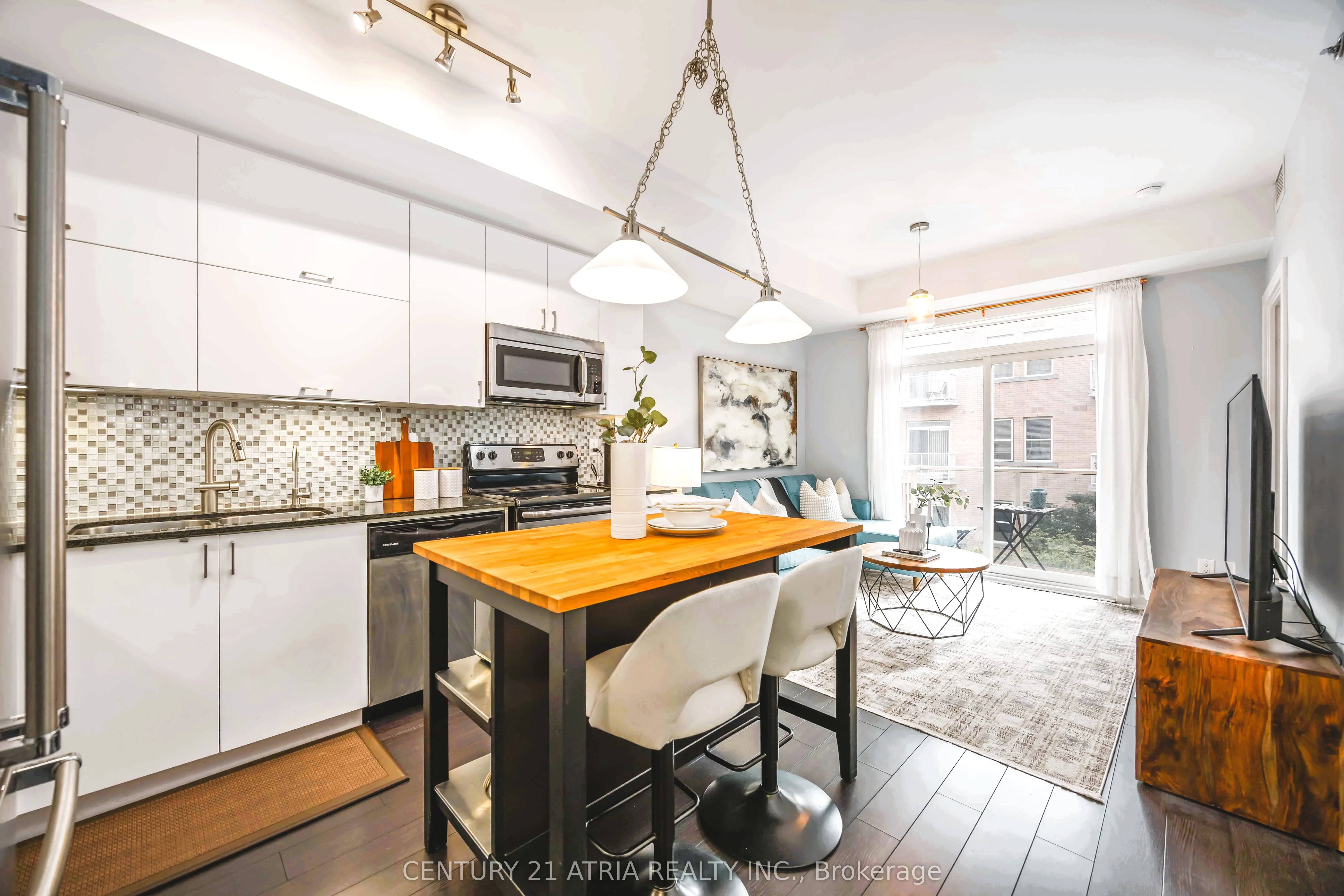 28 Prince Regent Street, #331