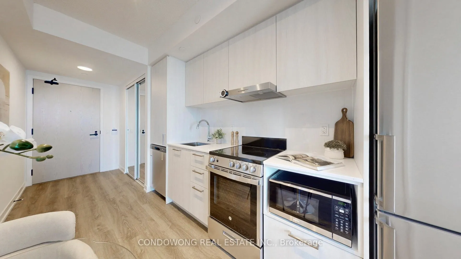 195 Commerce Street, #4008