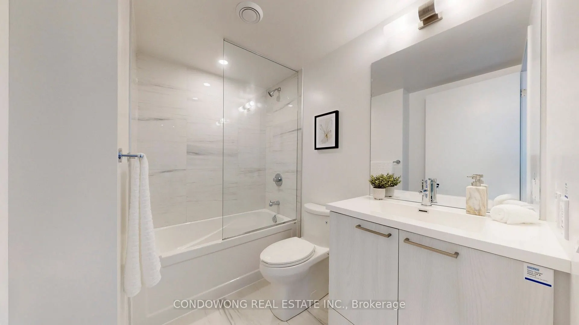 195 Commerce Street, #4008