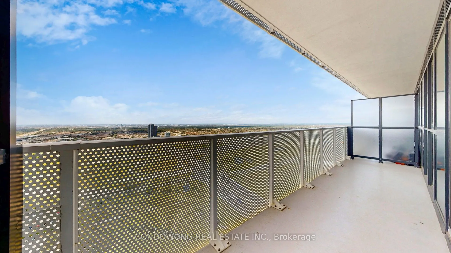 195 Commerce Street, #4008