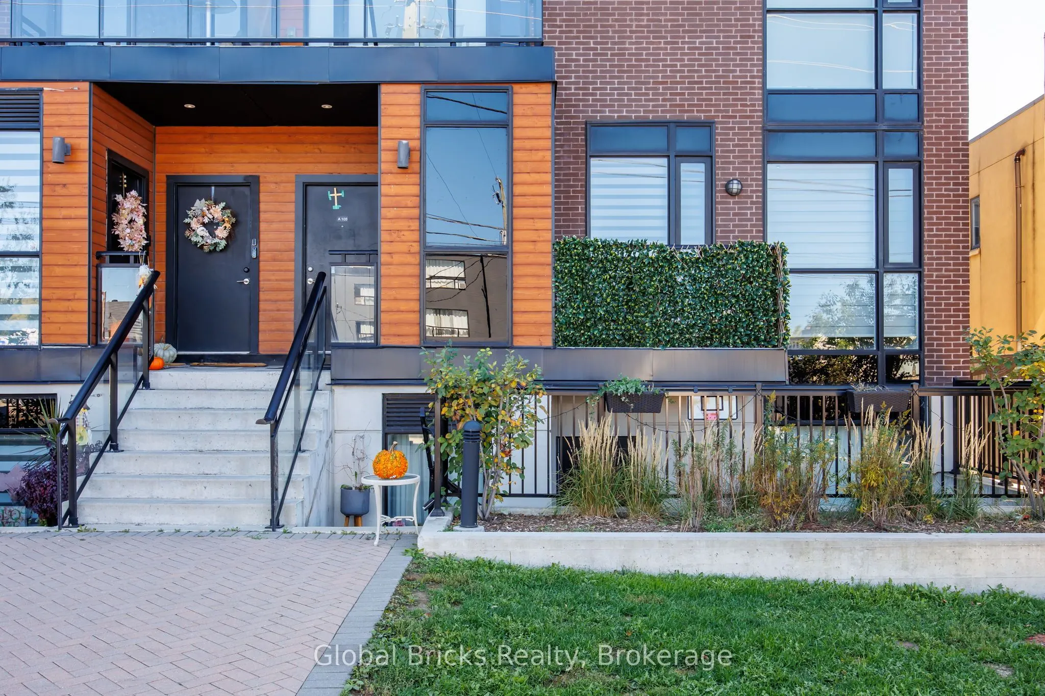 5309 Highway 7, #A102