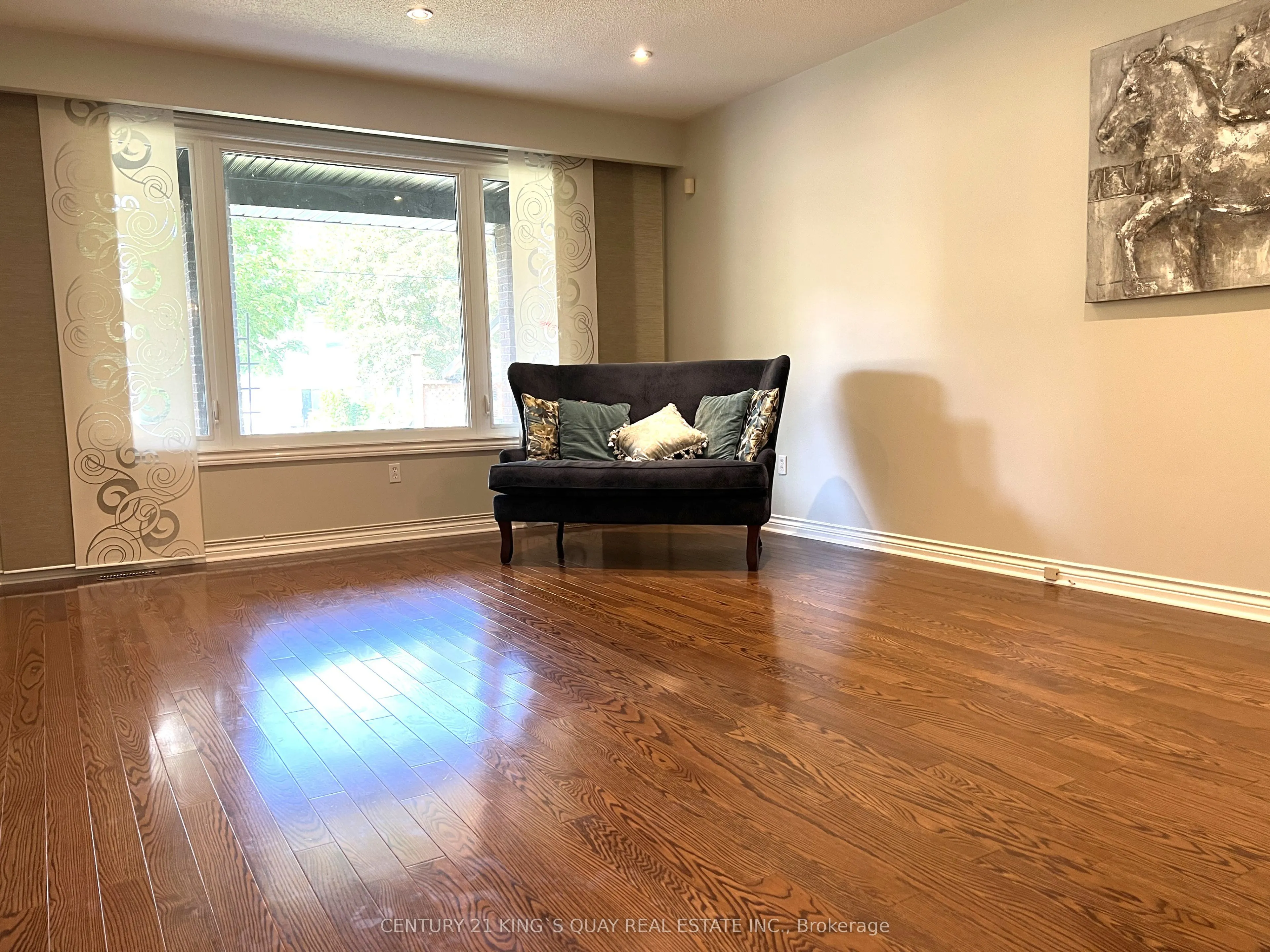 50 Bedford Park Avenue