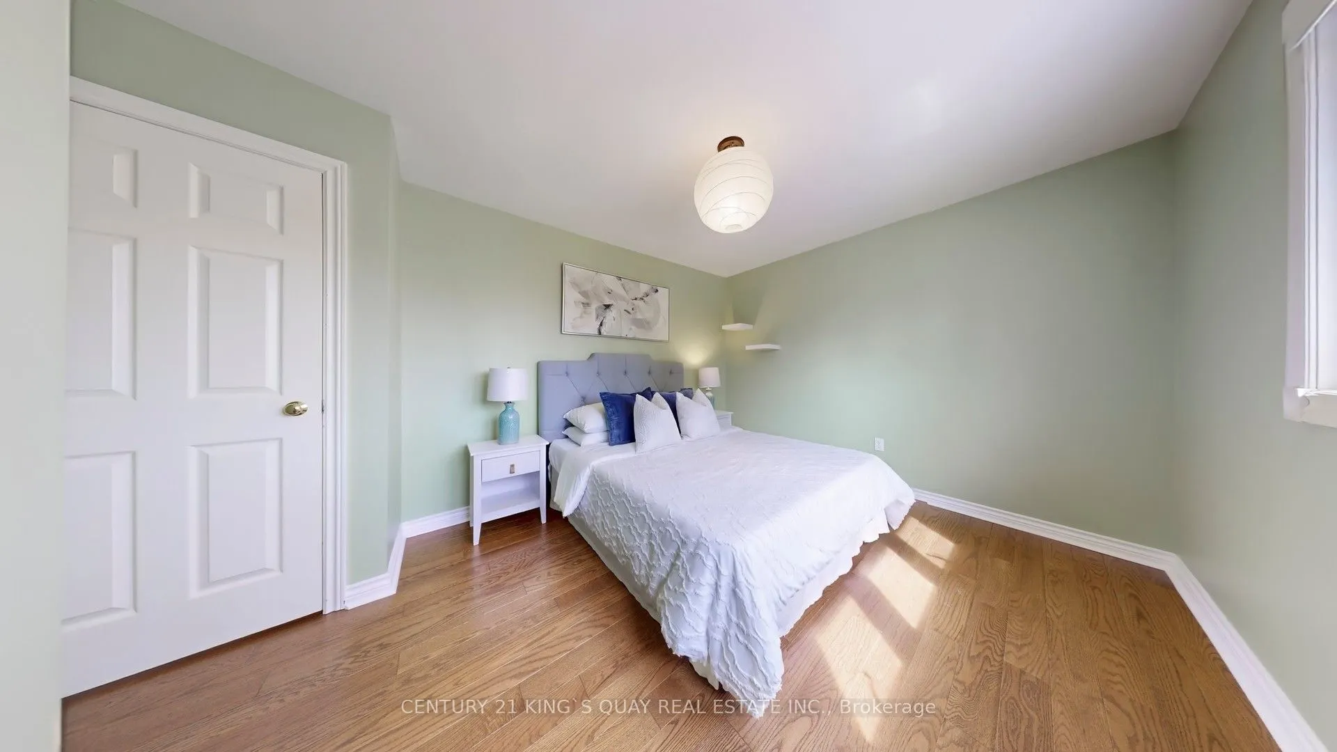 50 Bedford Park Avenue