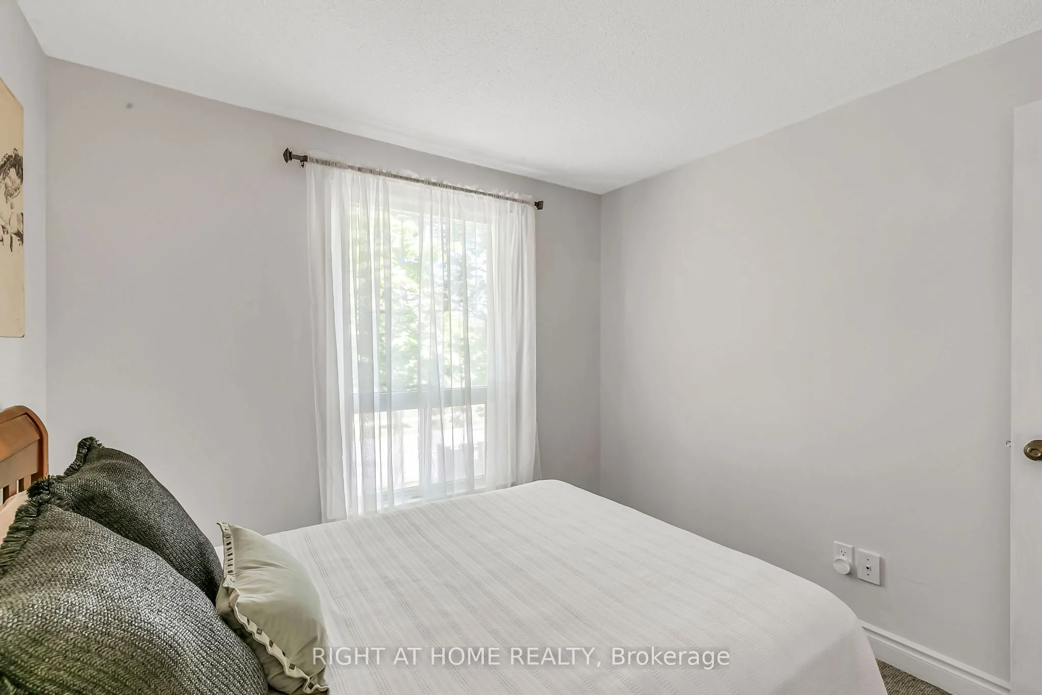 25 Castle Rock Drive