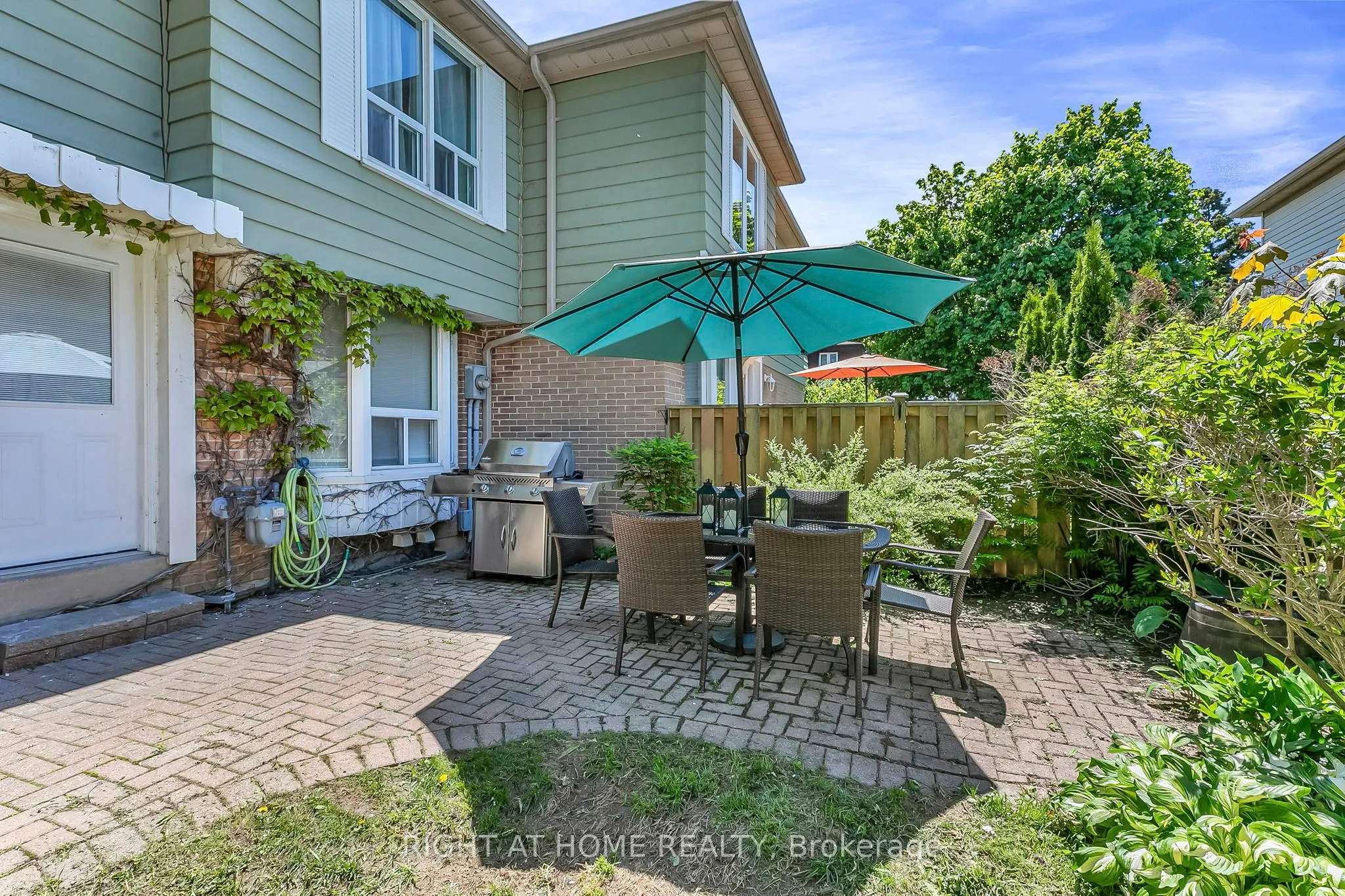 25 Castle Rock Drive