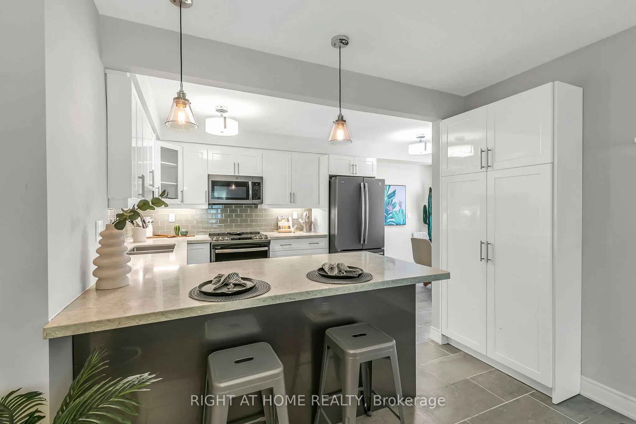 25 Castle Rock Drive