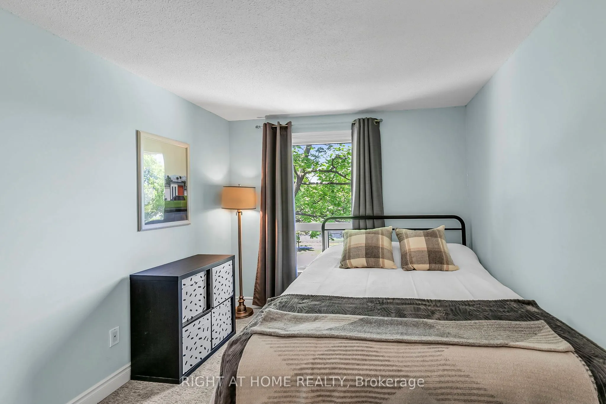 25 Castle Rock Drive