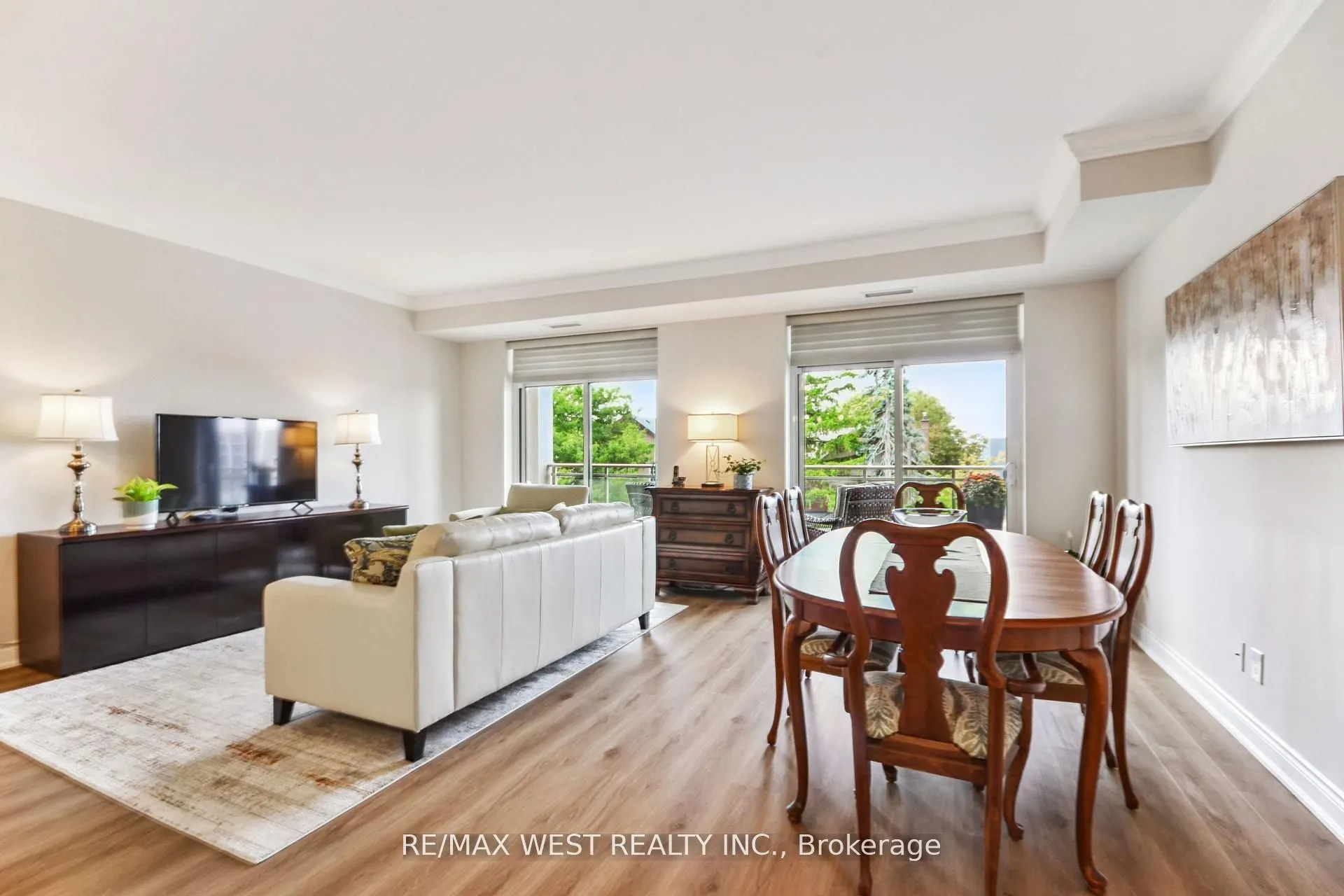 281 Woodbridge Avenue, #321