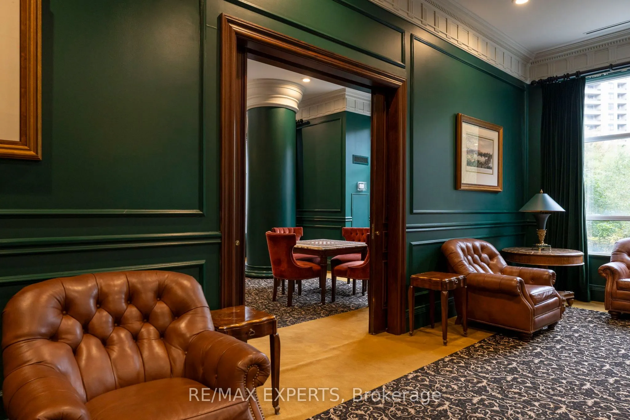 9225 Jane Street, #515