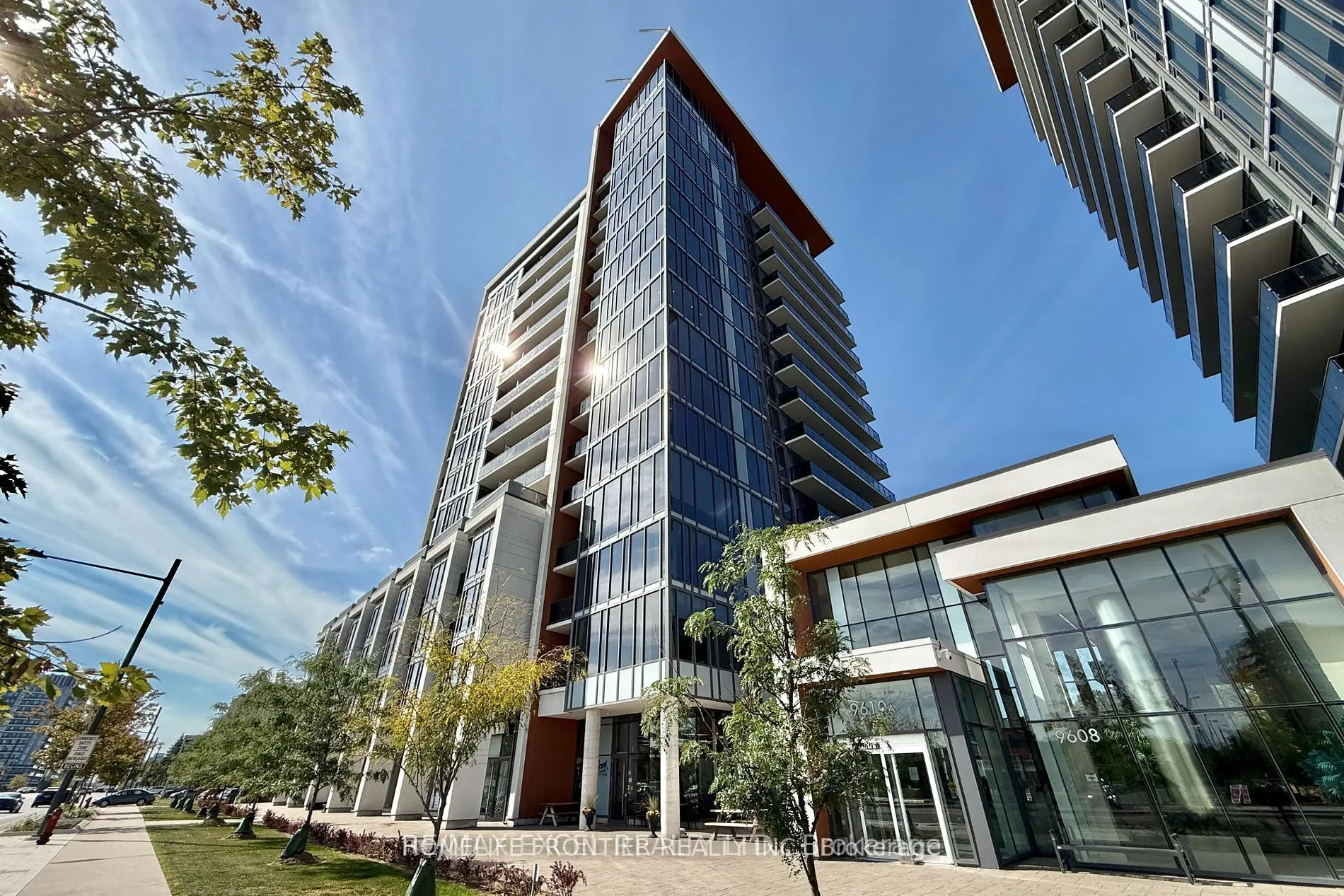 9600 Yonge Street, #606