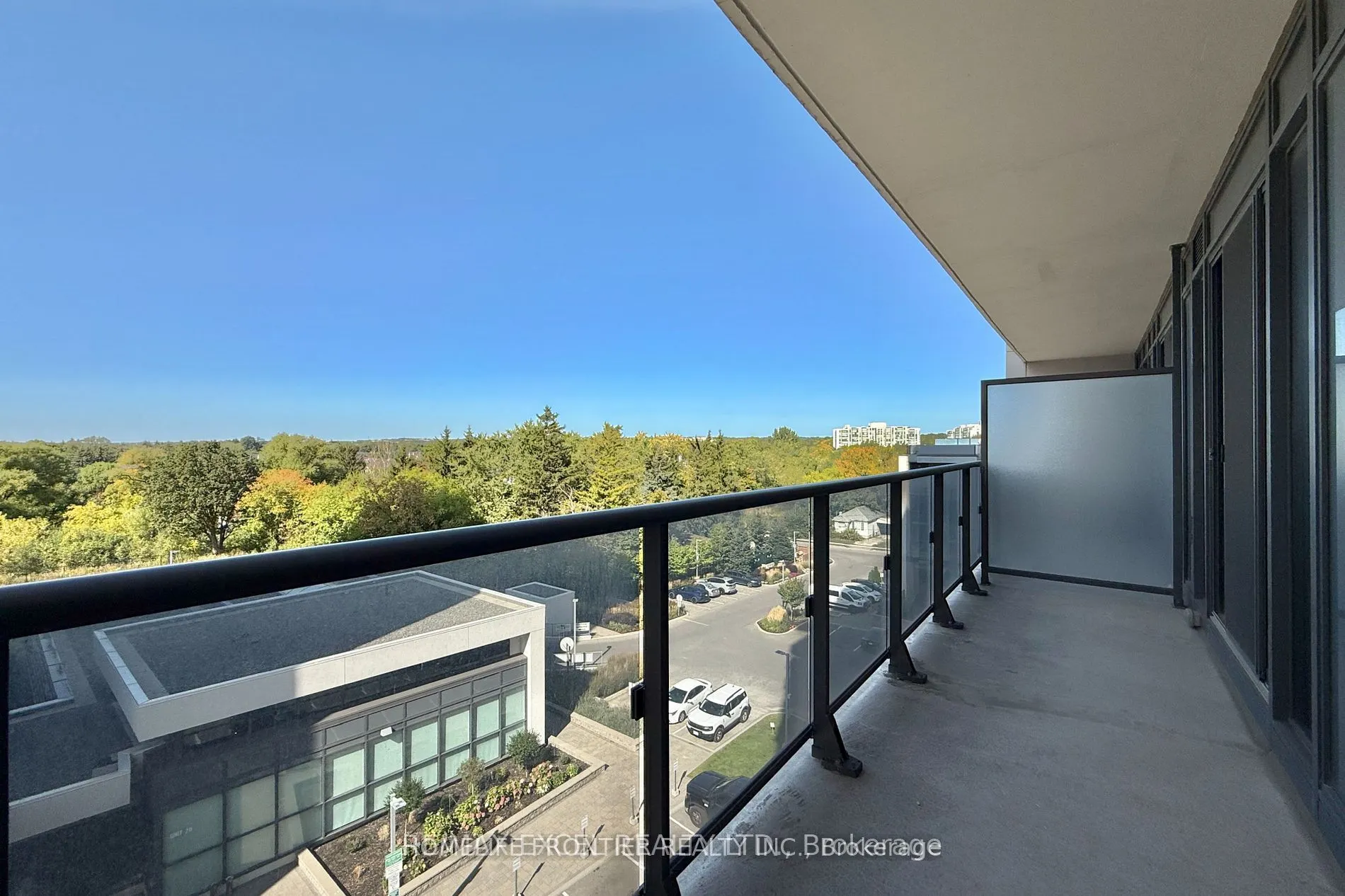 9600 Yonge Street, #606