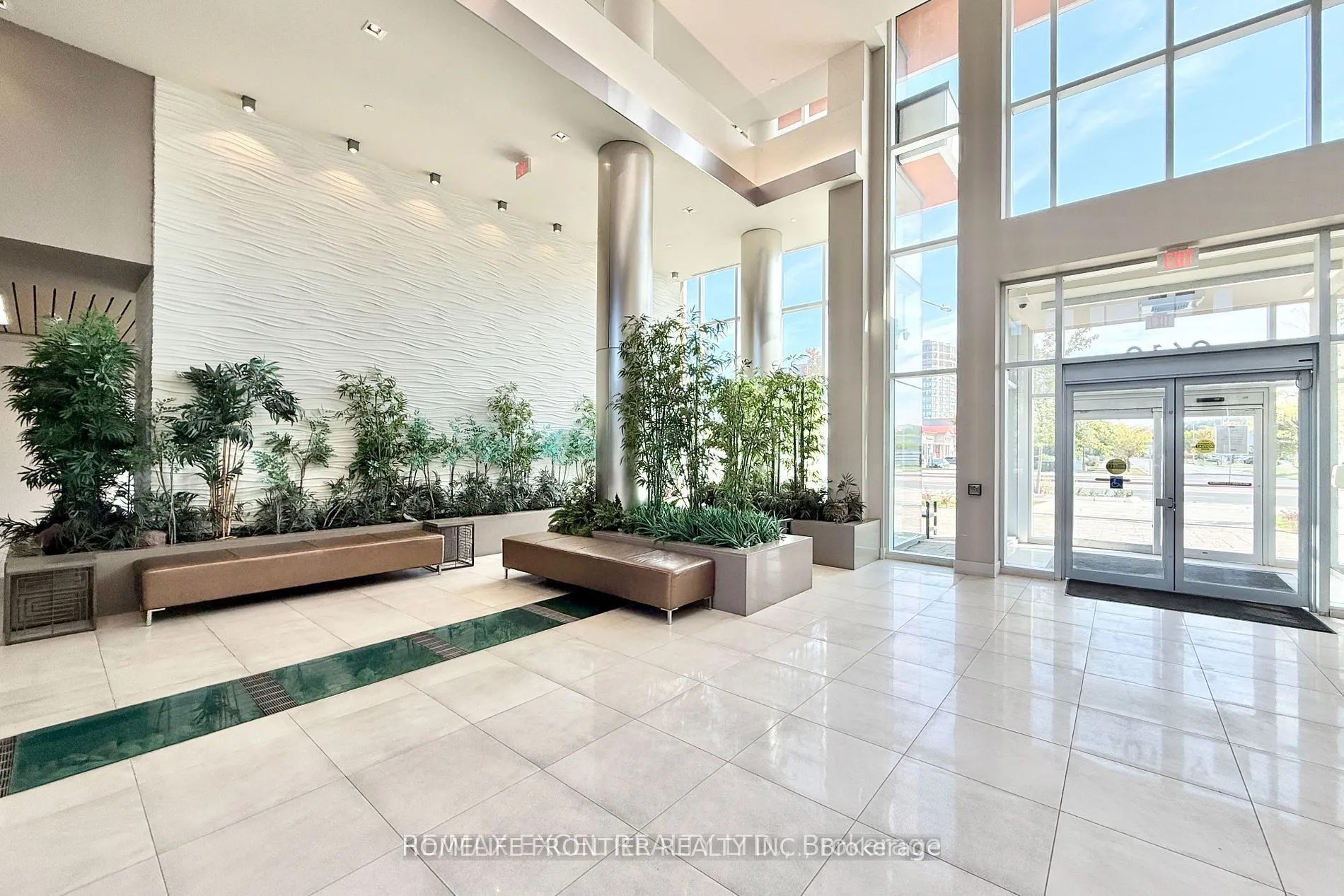 9600 Yonge Street, #606