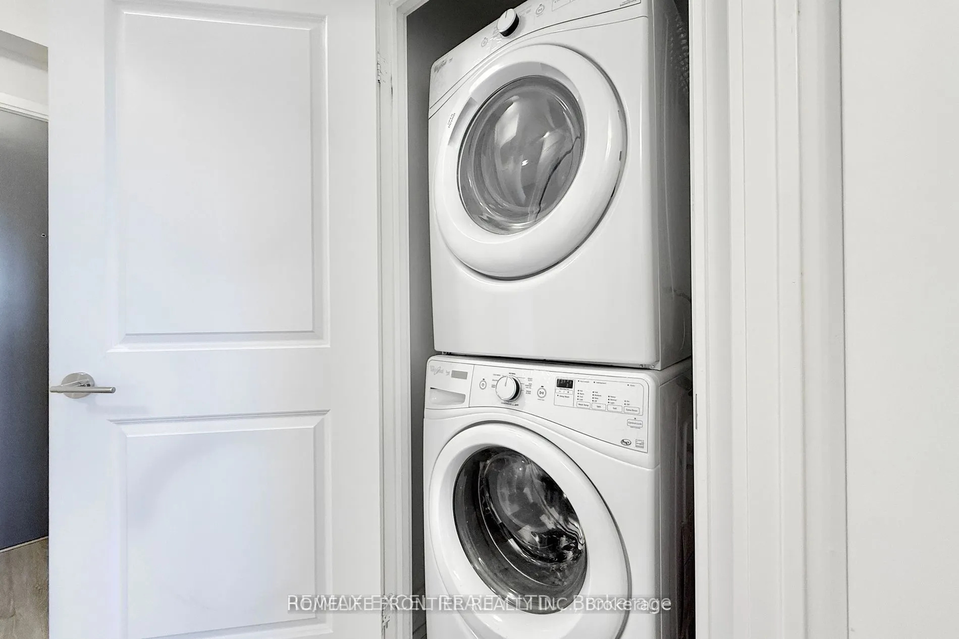 9600 Yonge Street, #606