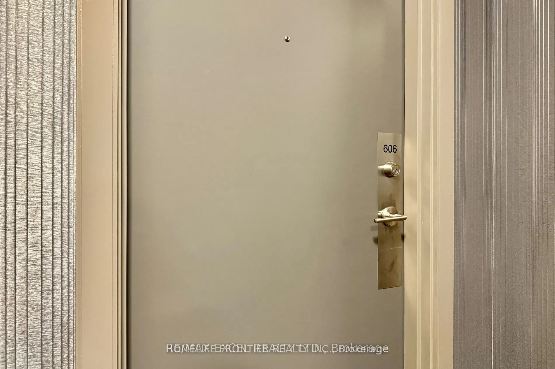 9600 Yonge Street, #606