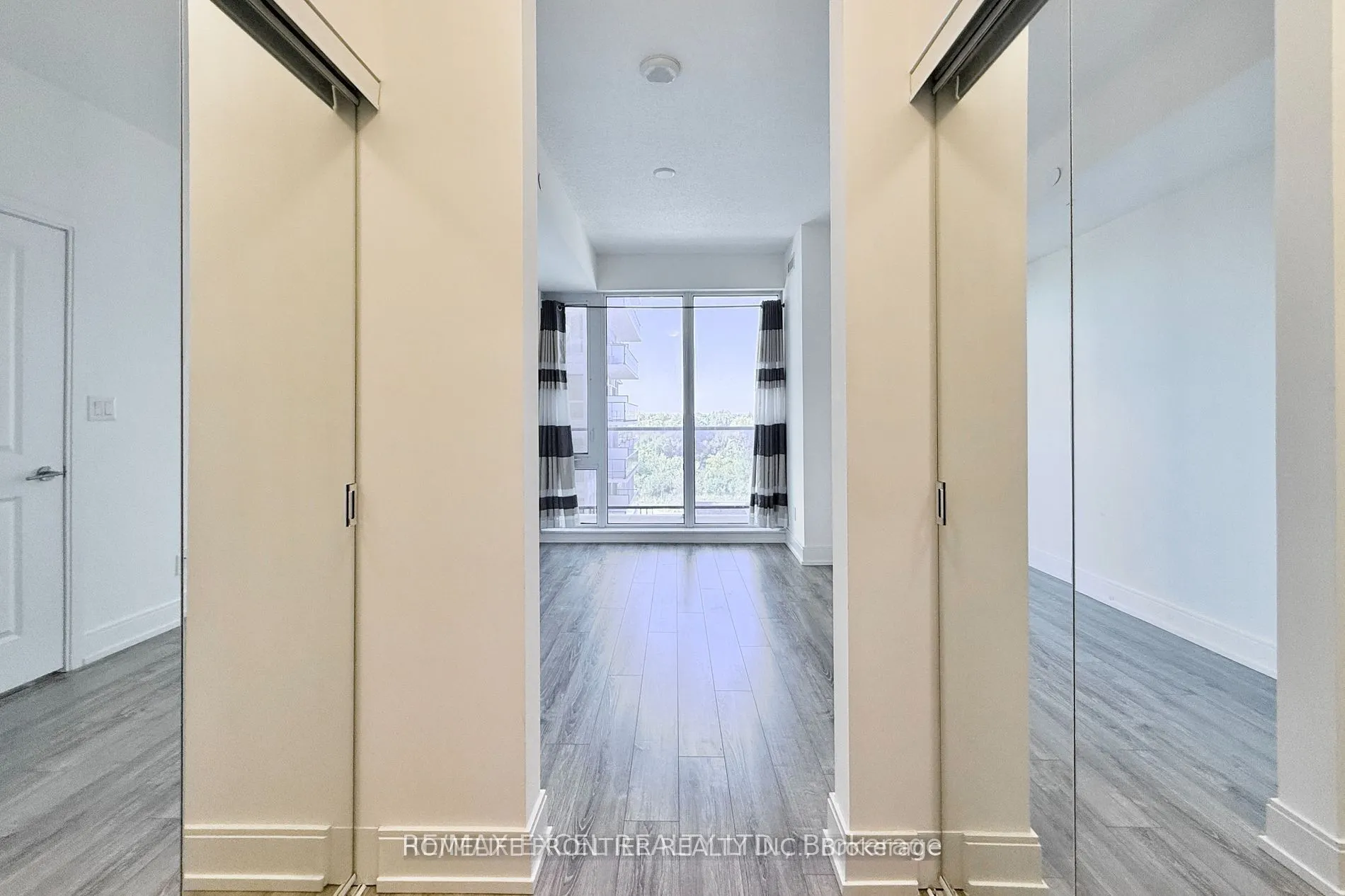 9600 Yonge Street, #606