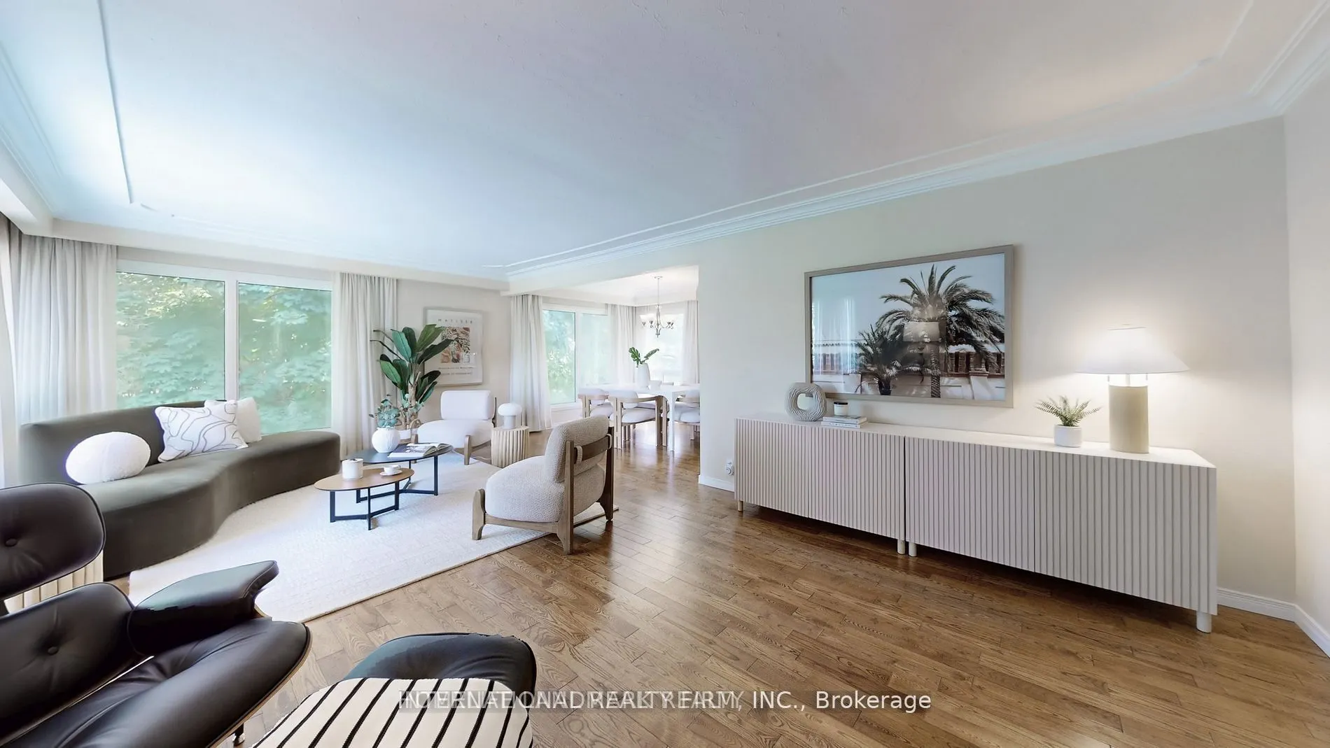 1093 Queensville Side Road