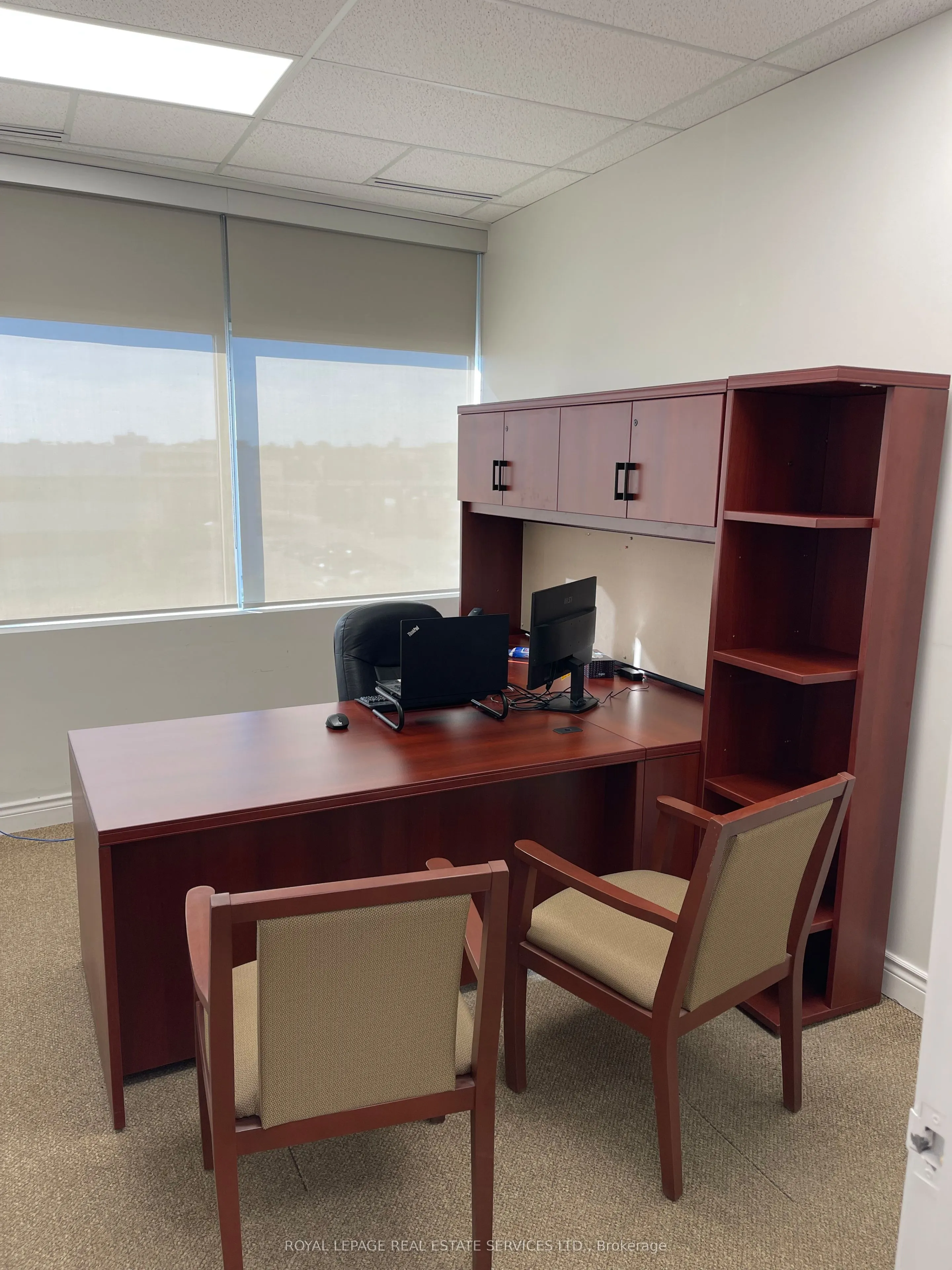 9140 Leslie Street, #411