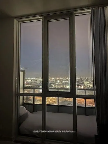 60 Honeycrisp Crescent, #1615