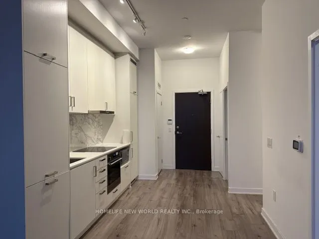 60 Honeycrisp Crescent, #1615