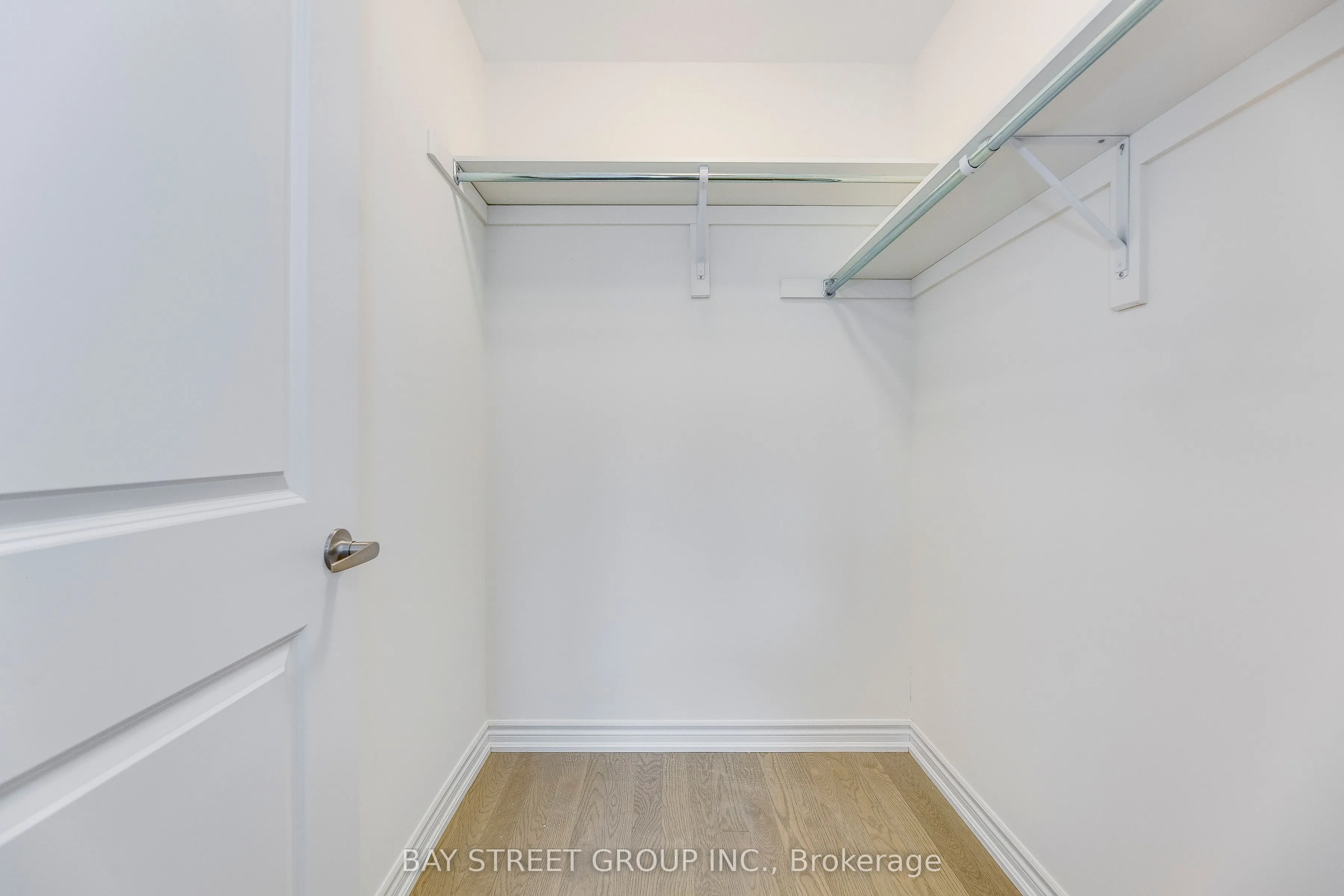 11 Massachusetts Lane