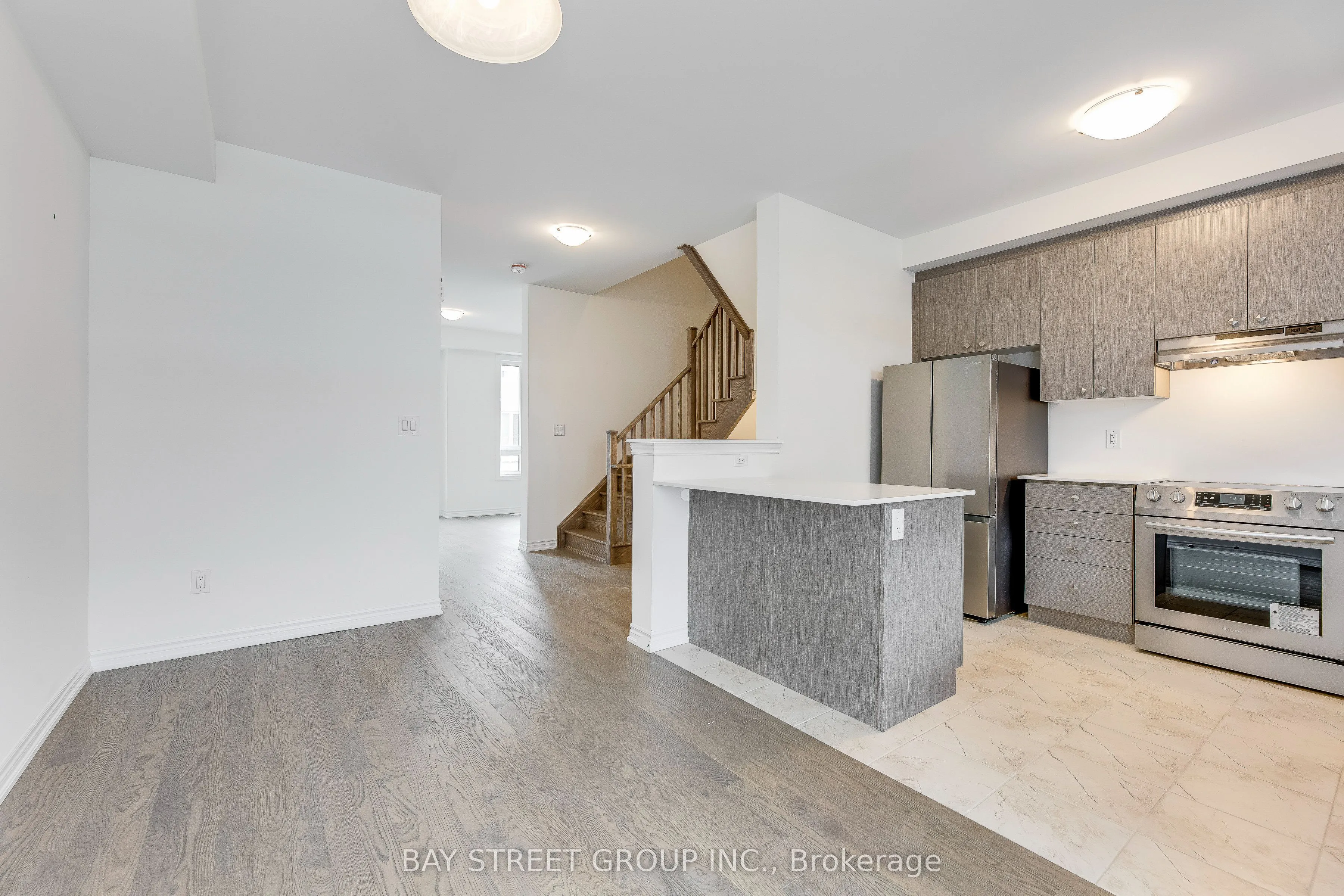 11 Massachusetts Lane