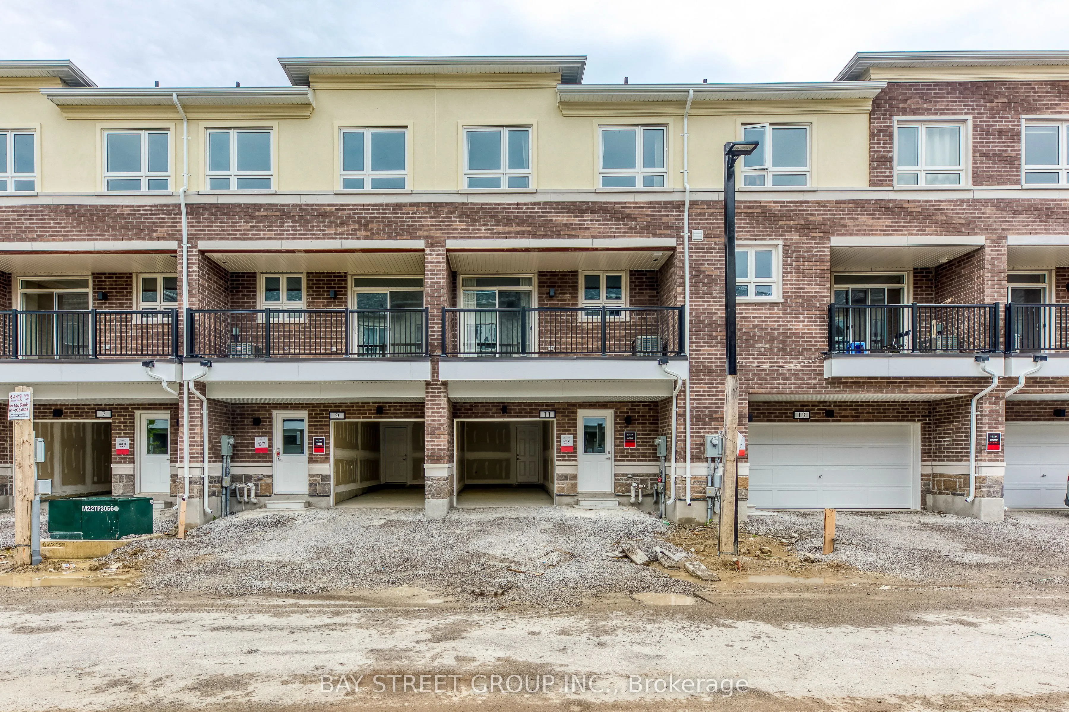 11 Massachusetts Lane