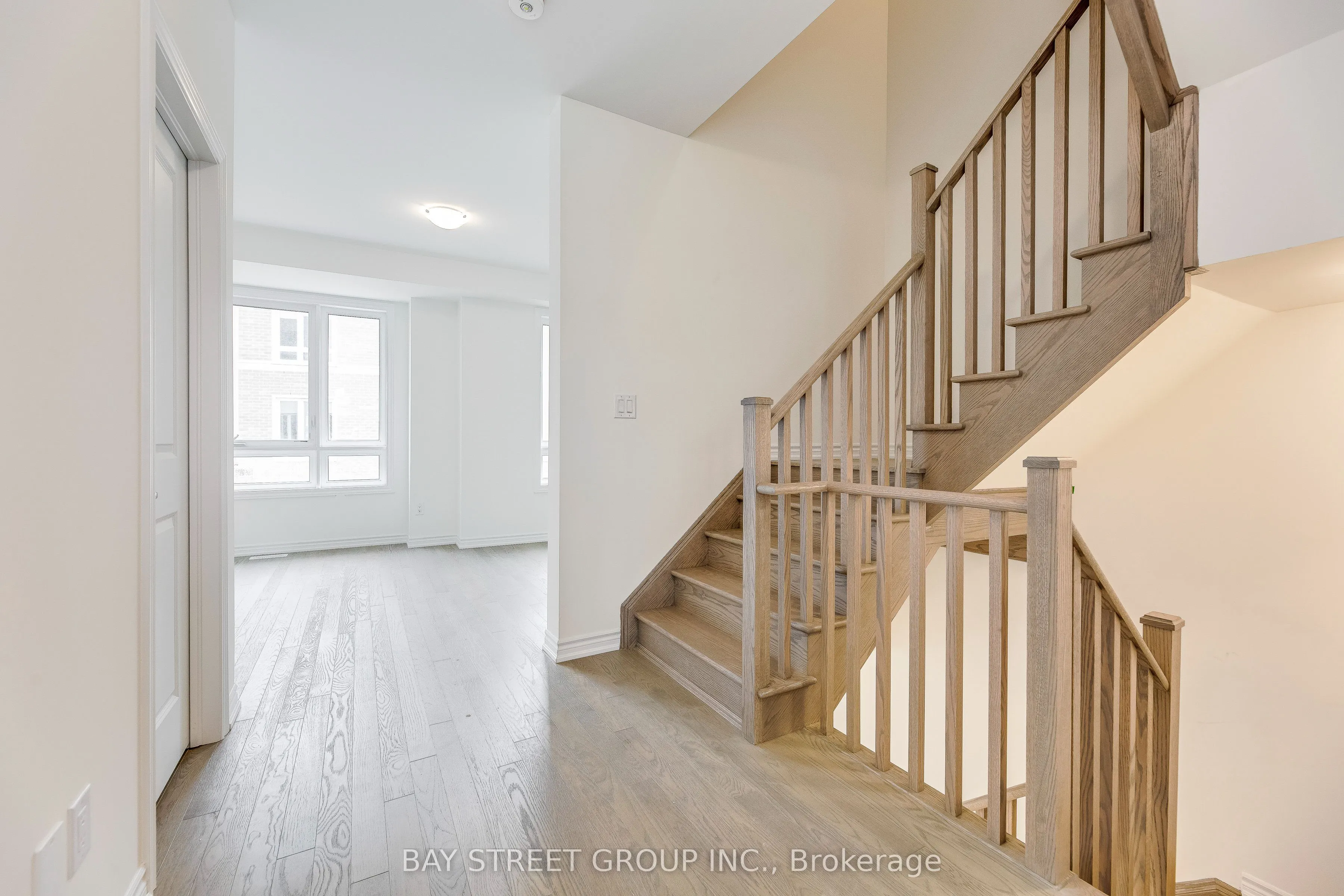 11 Massachusetts Lane