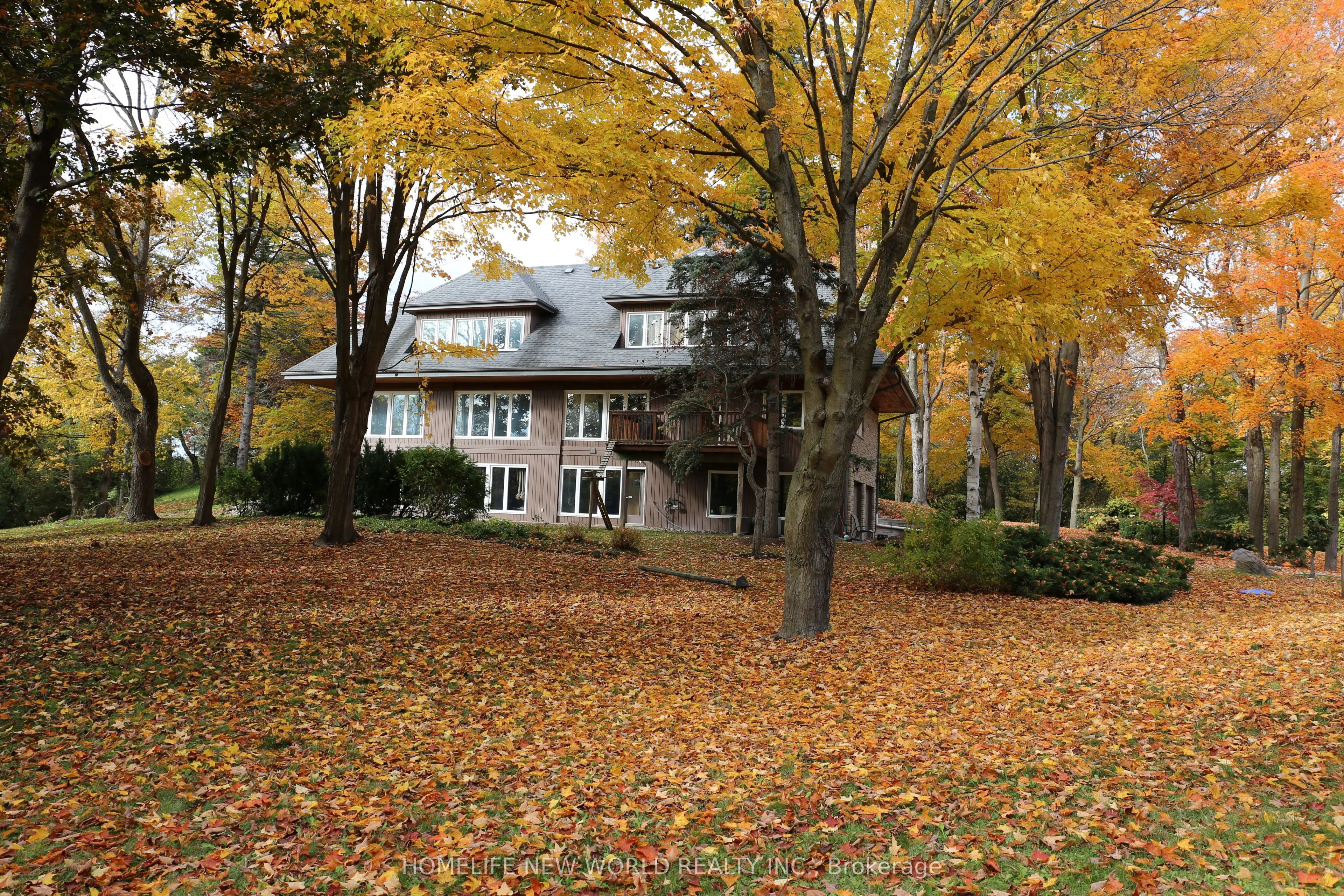 13867 Woodbine Avenue