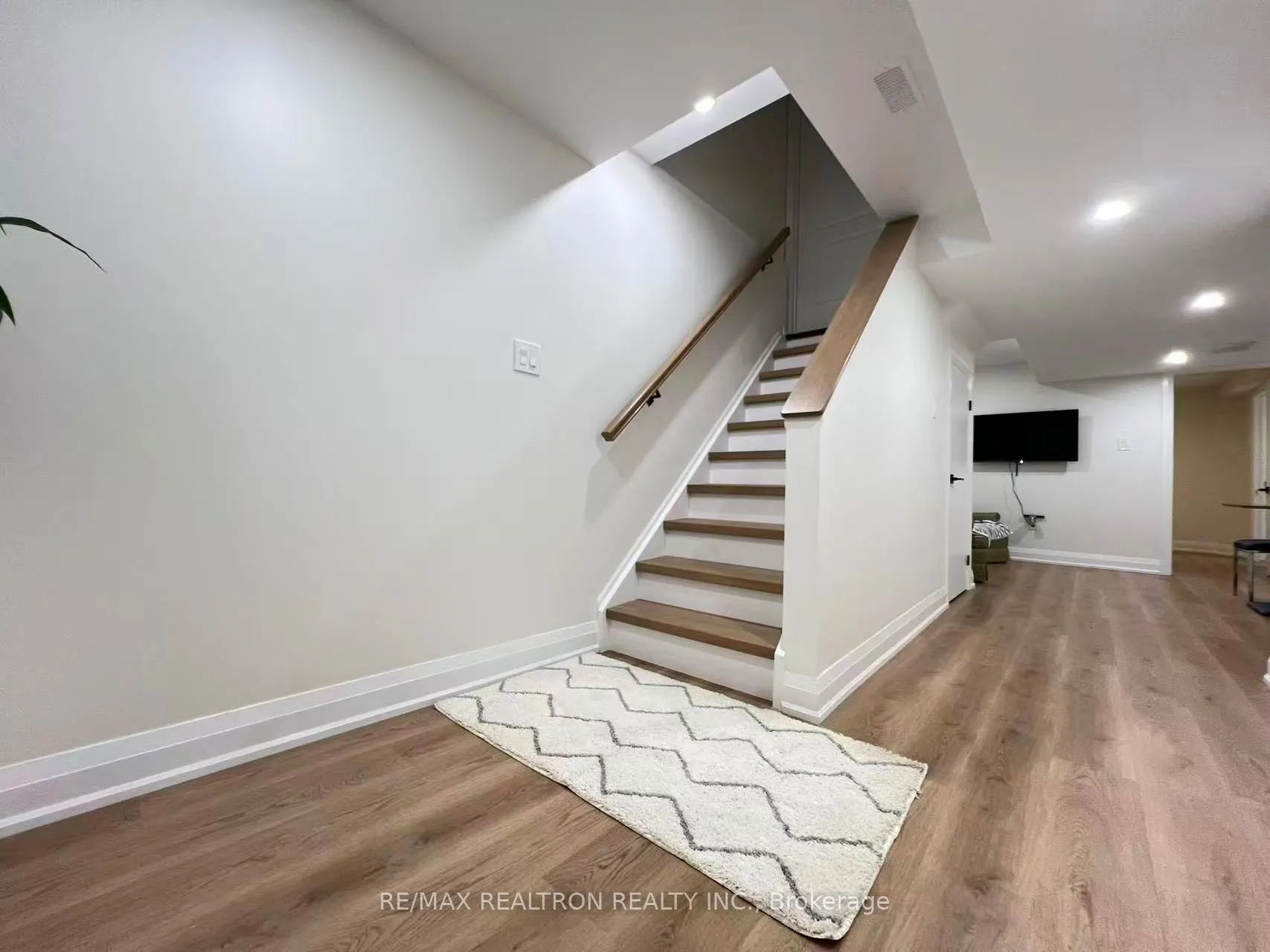 121 Banbrooke Crescent, #BSMT