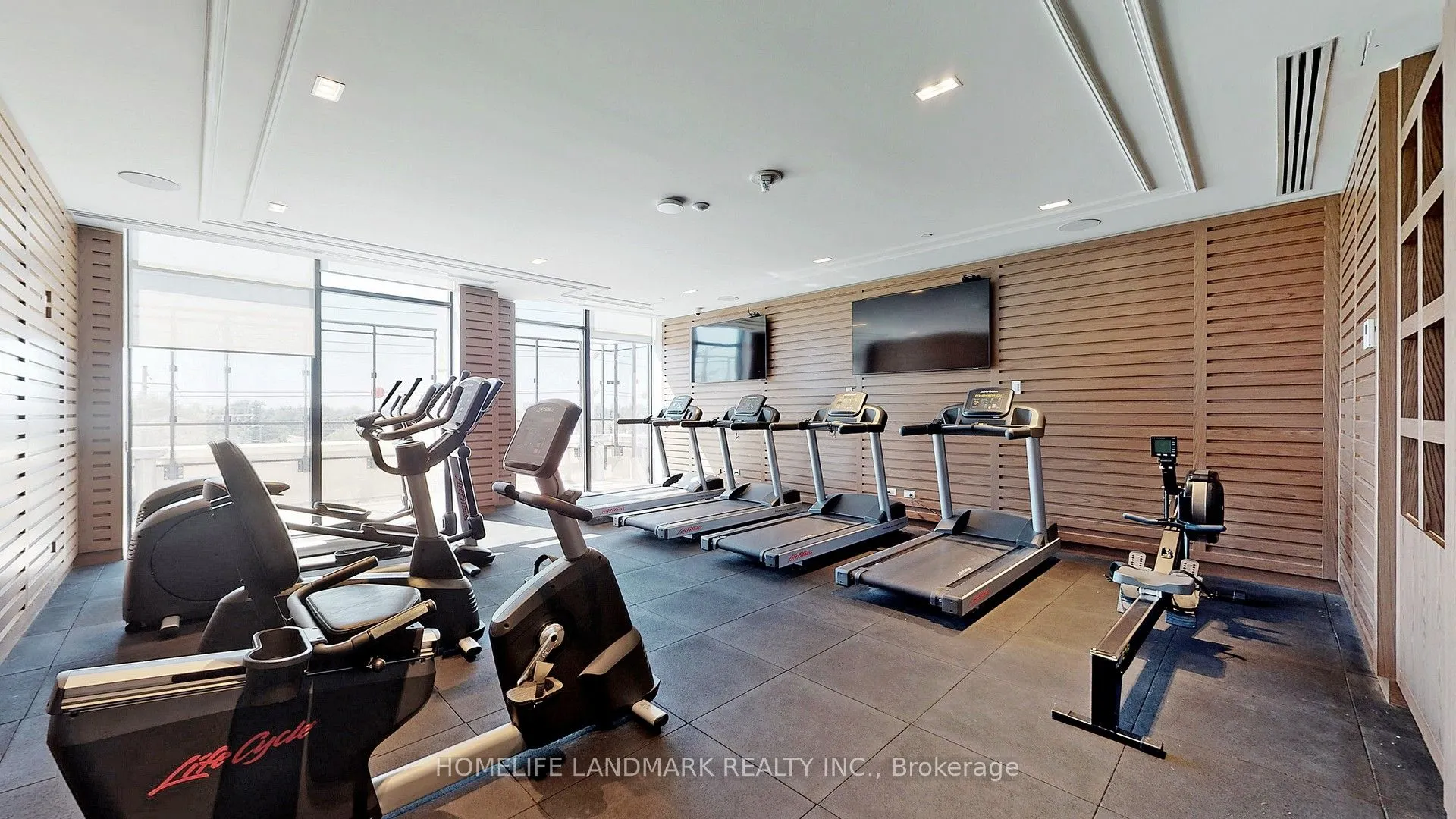 1 Grandview Avenue, #1205