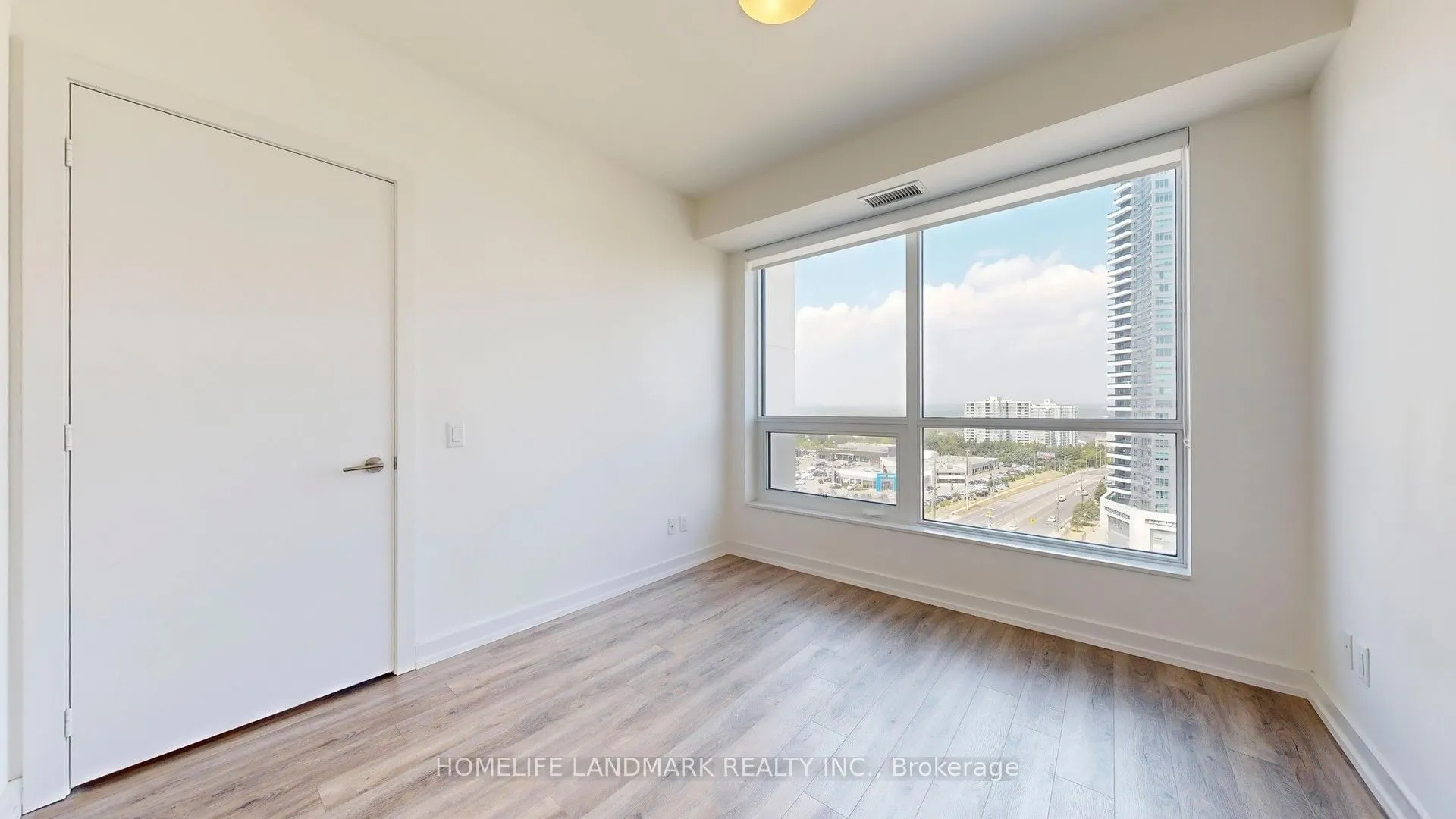 1 Grandview Avenue, #1205