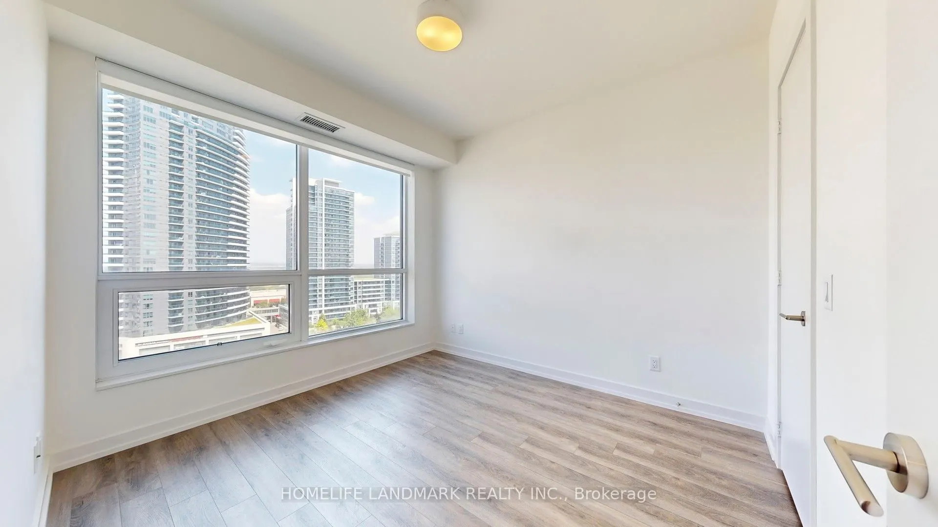 1 Grandview Avenue, #1205