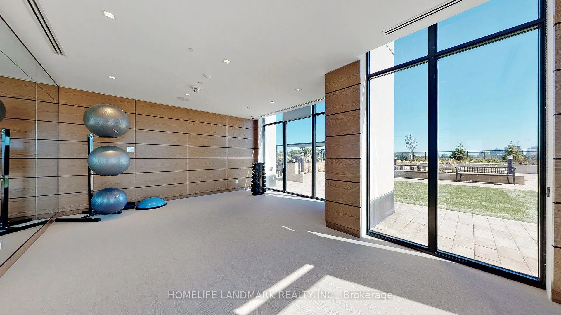 1 Grandview Avenue, #1205