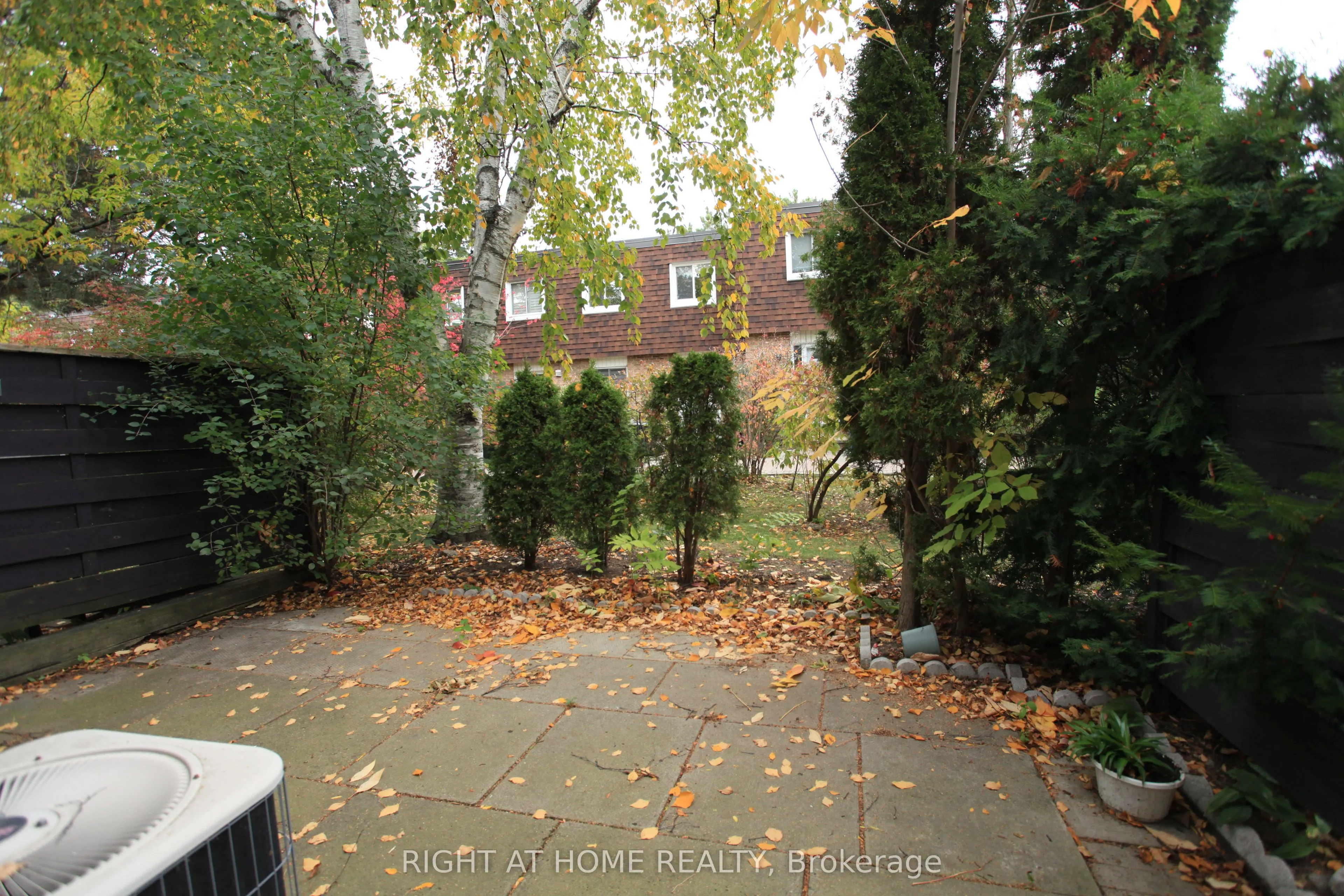 38 THE CARRIAGE Way, #38