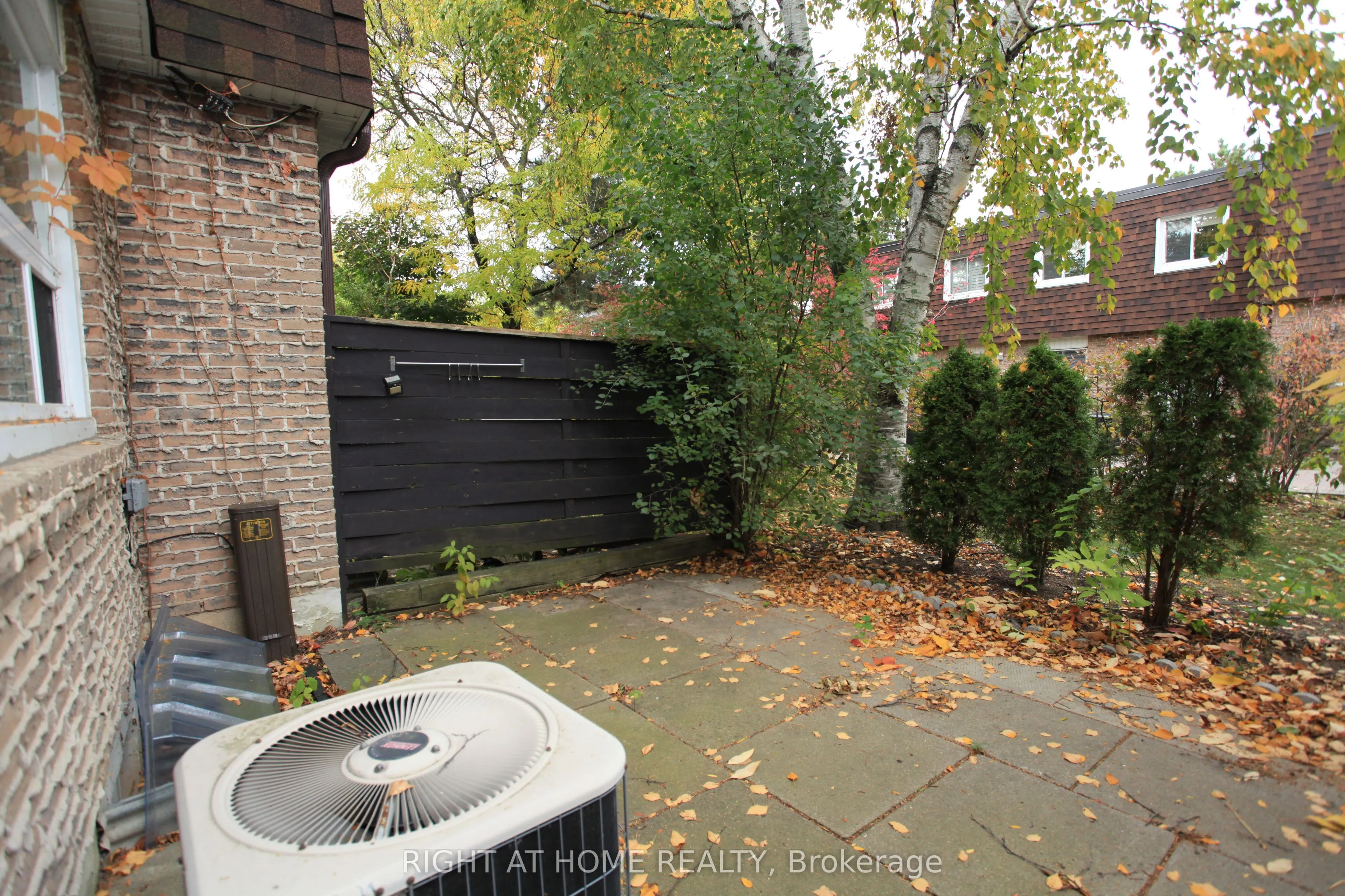 38 THE CARRIAGE Way, #38