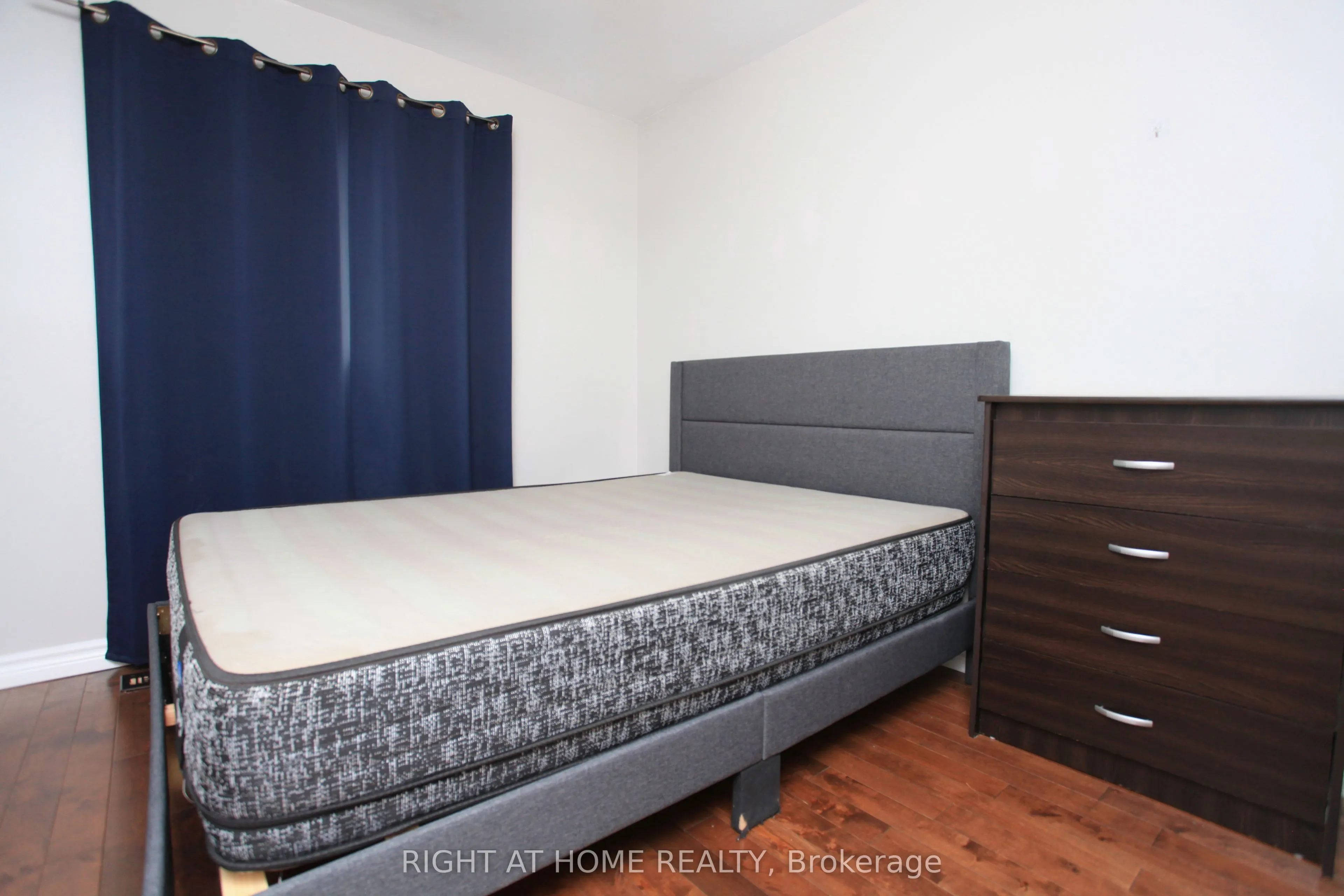 38 THE CARRIAGE Way, #38