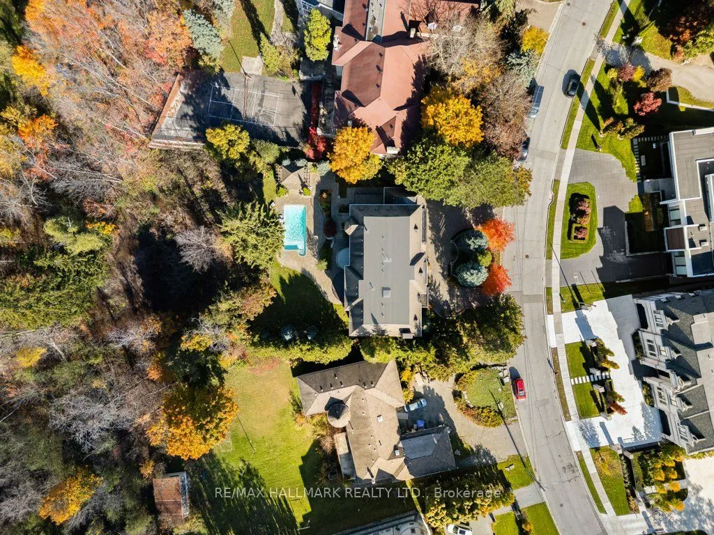 40 Maryvale Crescent