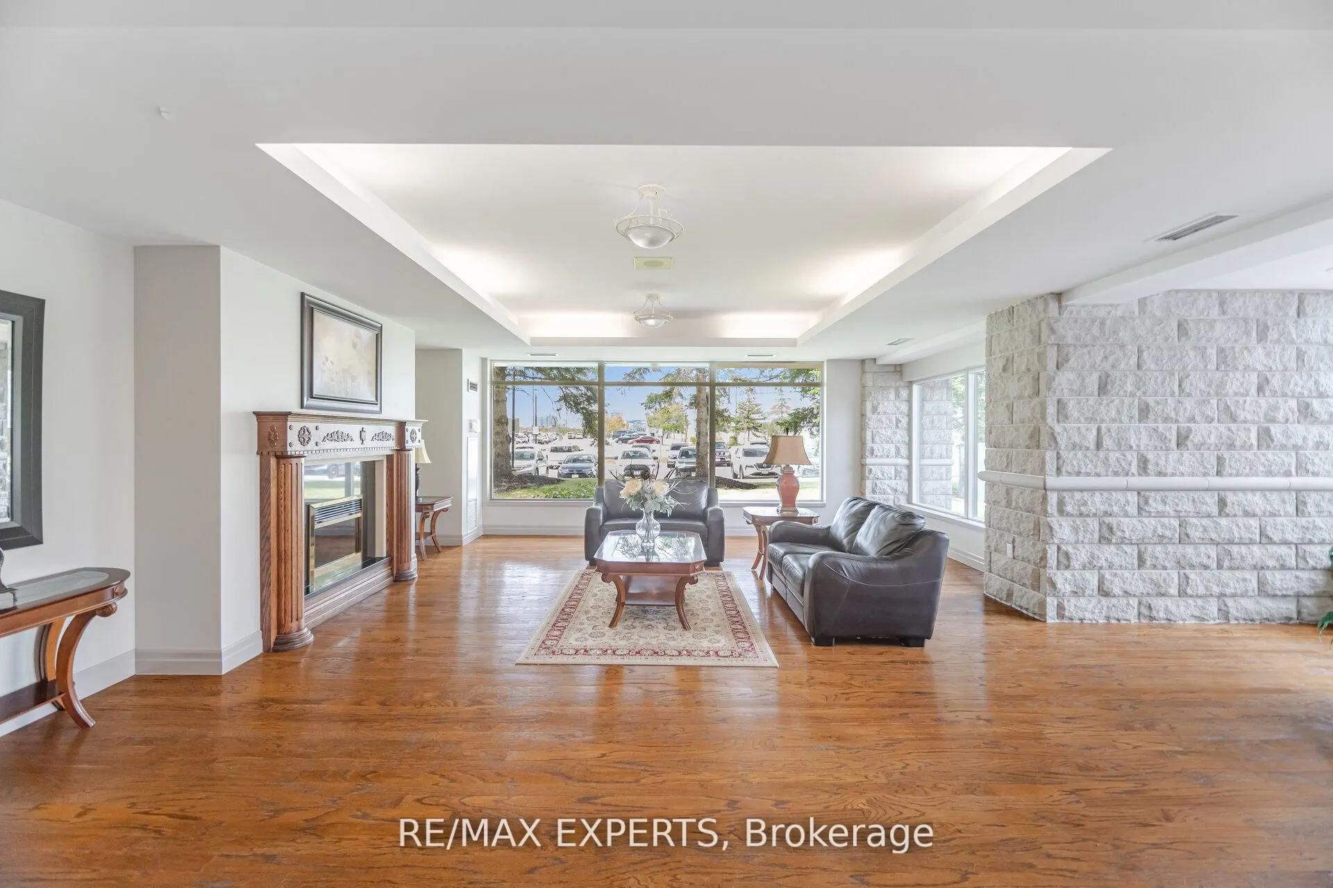 2502 Rutherford Road, #216