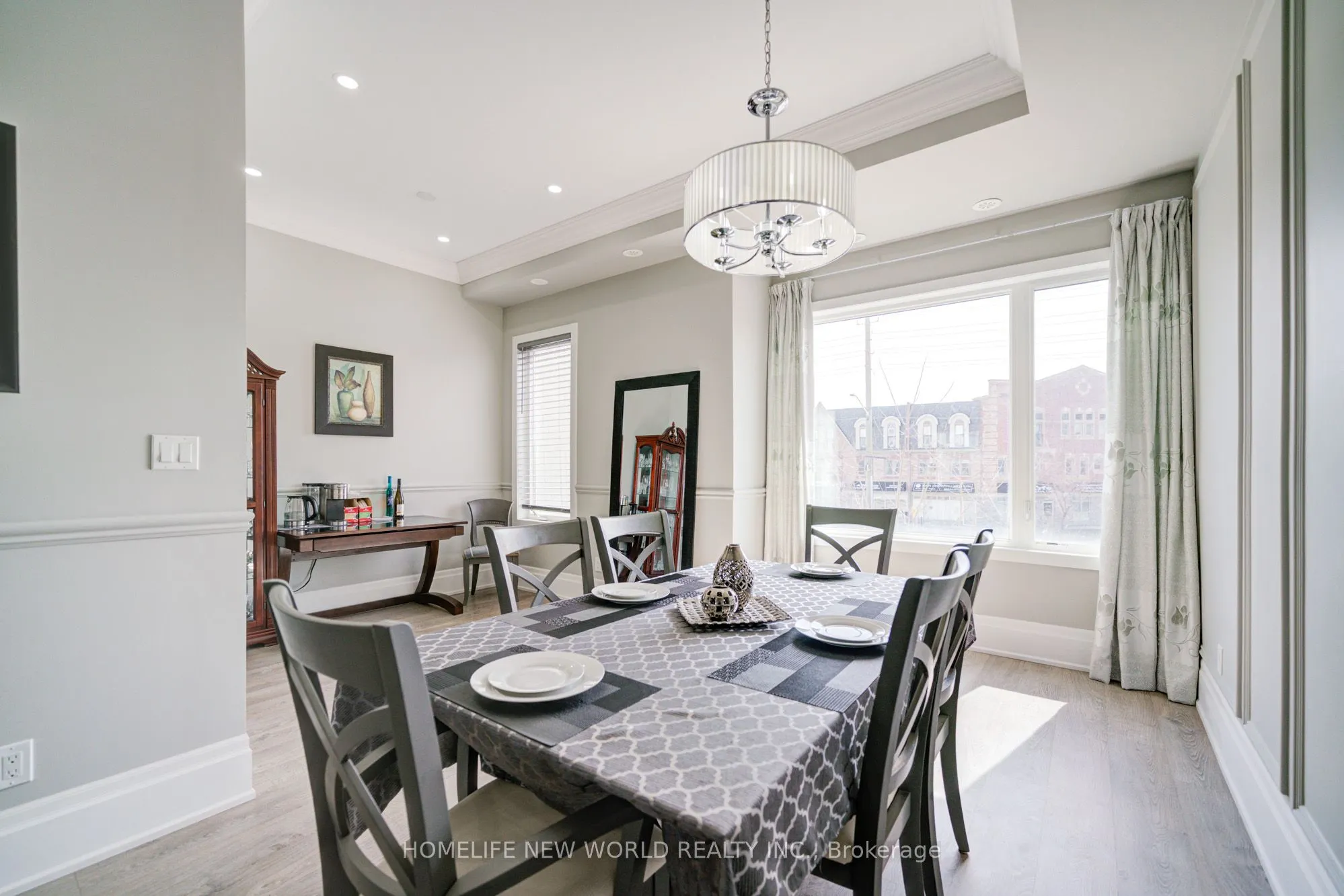 3880 Major Mackenzie Drive