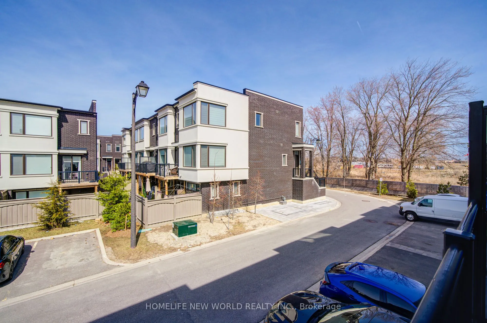 3880 Major Mackenzie Drive