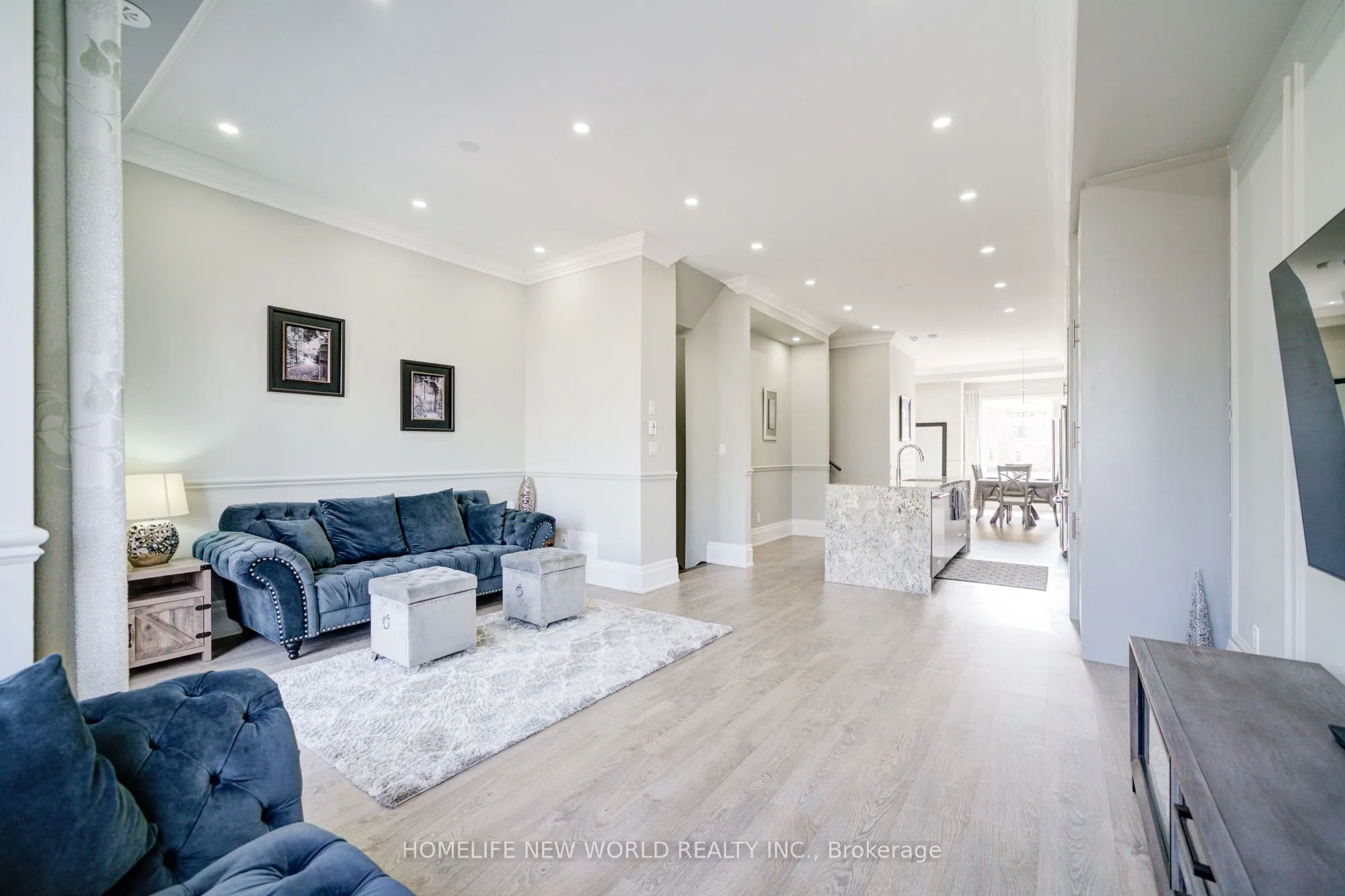 3880 Major Mackenzie Drive