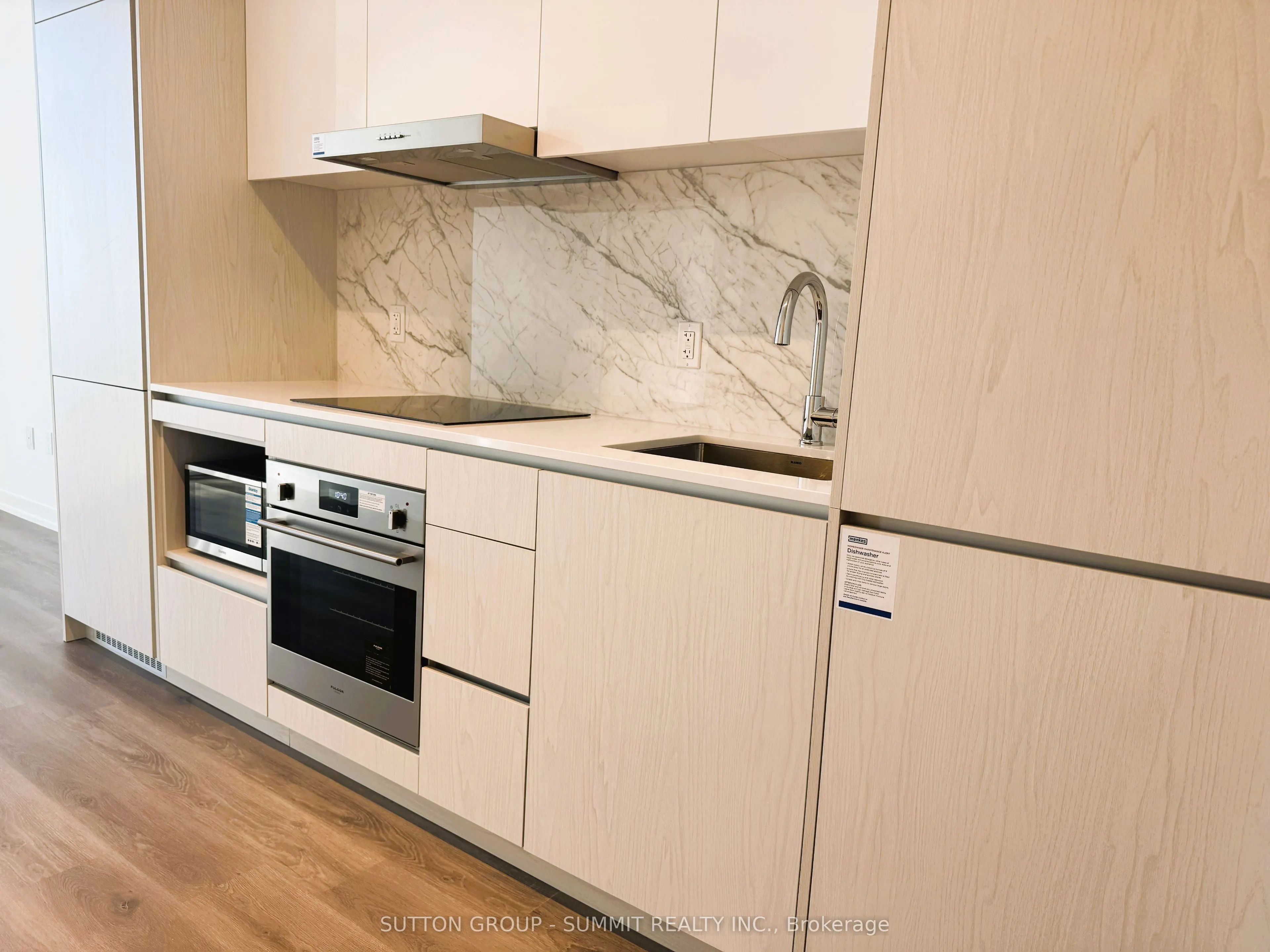 28 Interchange Way, #4608