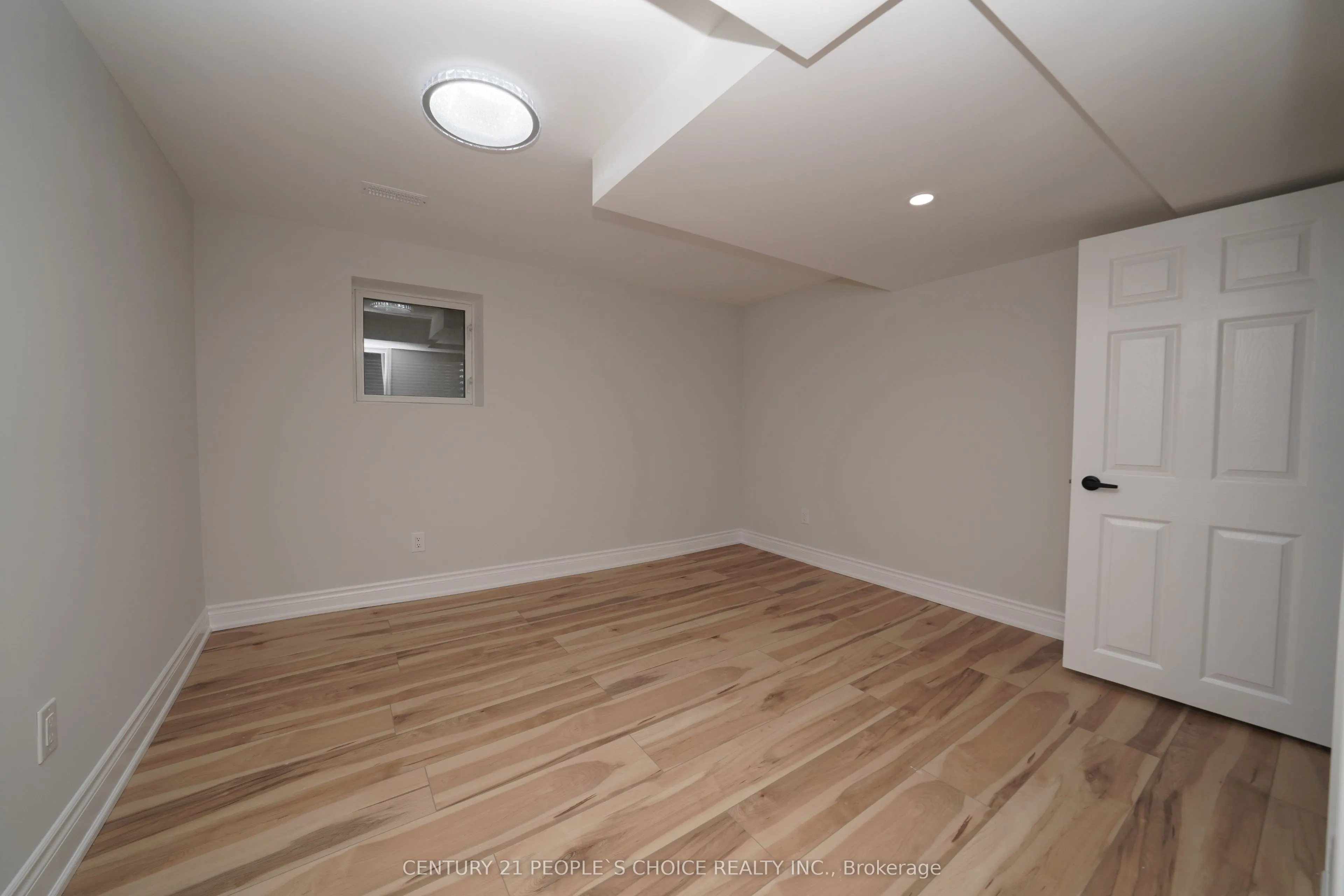 35 Hewlett Crescent, #Bsmt